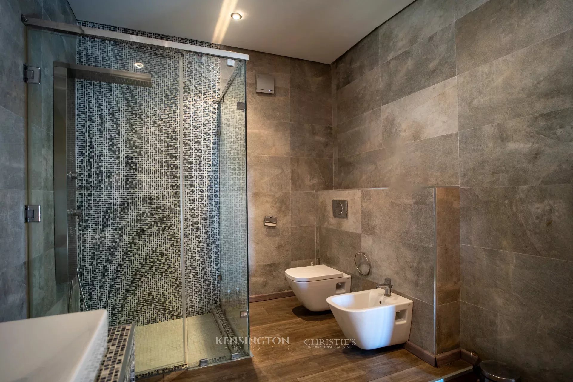 4 Bedroom Apartment/Flat's Image 10