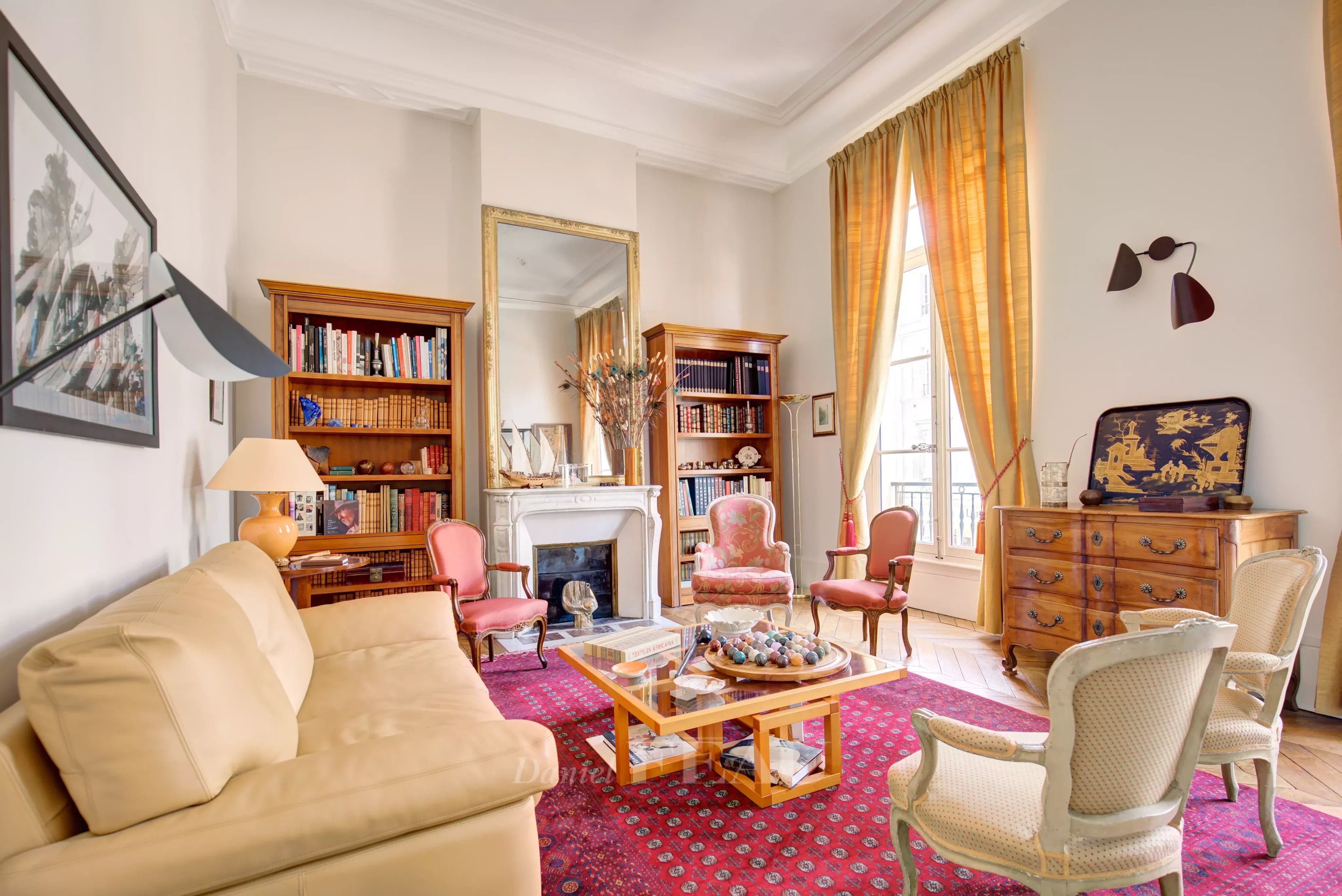 Versailles Notre-Dame  -  An ideal family apartment