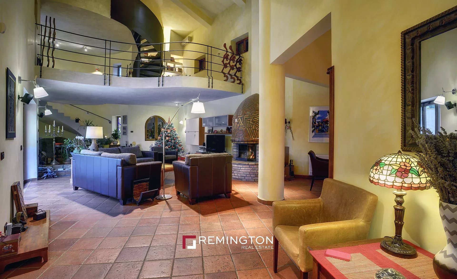 4 Bedroom Villa/Townhouse's Image 6