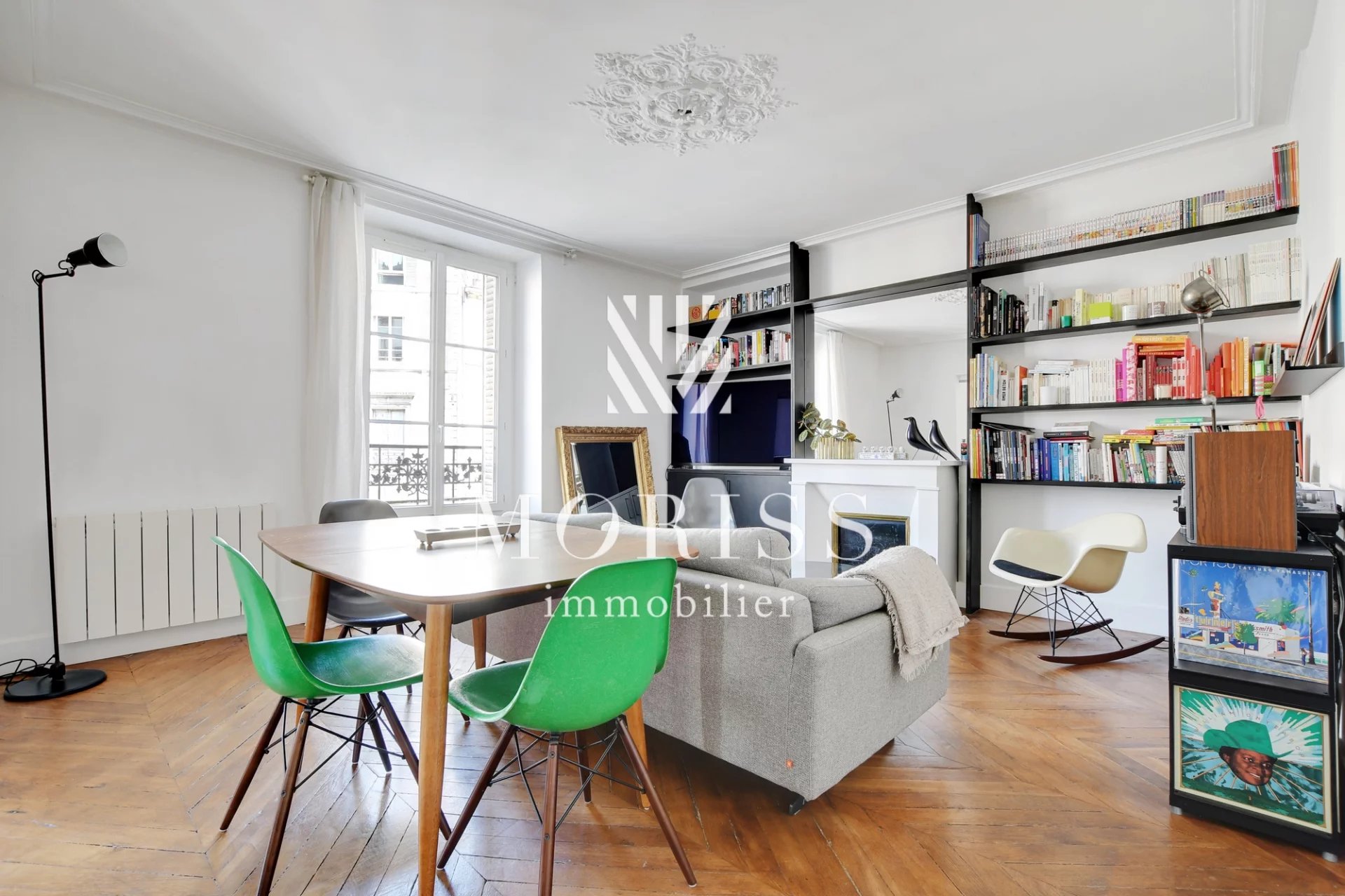 APPARTEMENT DEUX / TROIS PIÈCES - 75009 PARIS - Image Array