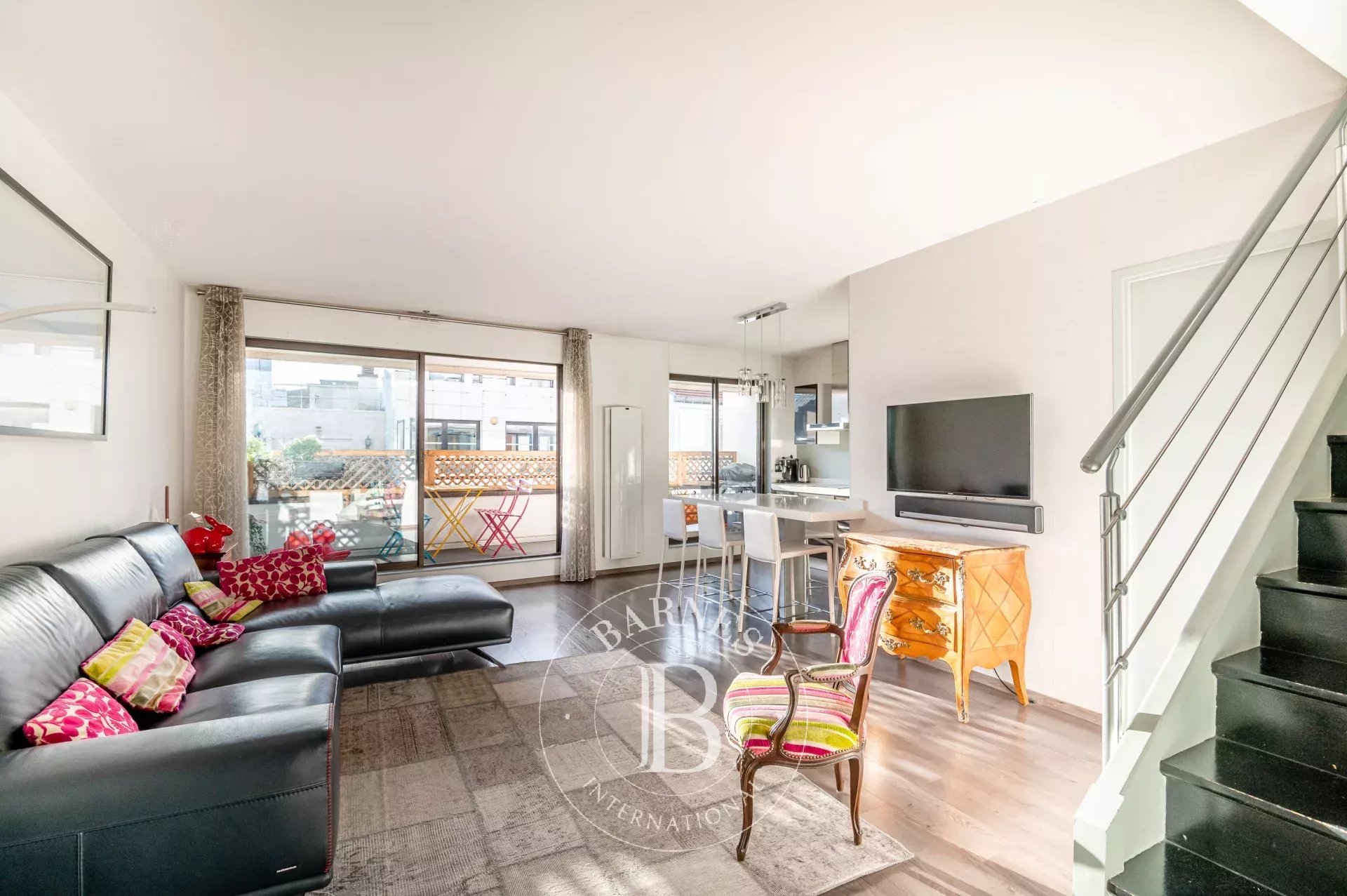 Daire Levallois-Perret - picture 7