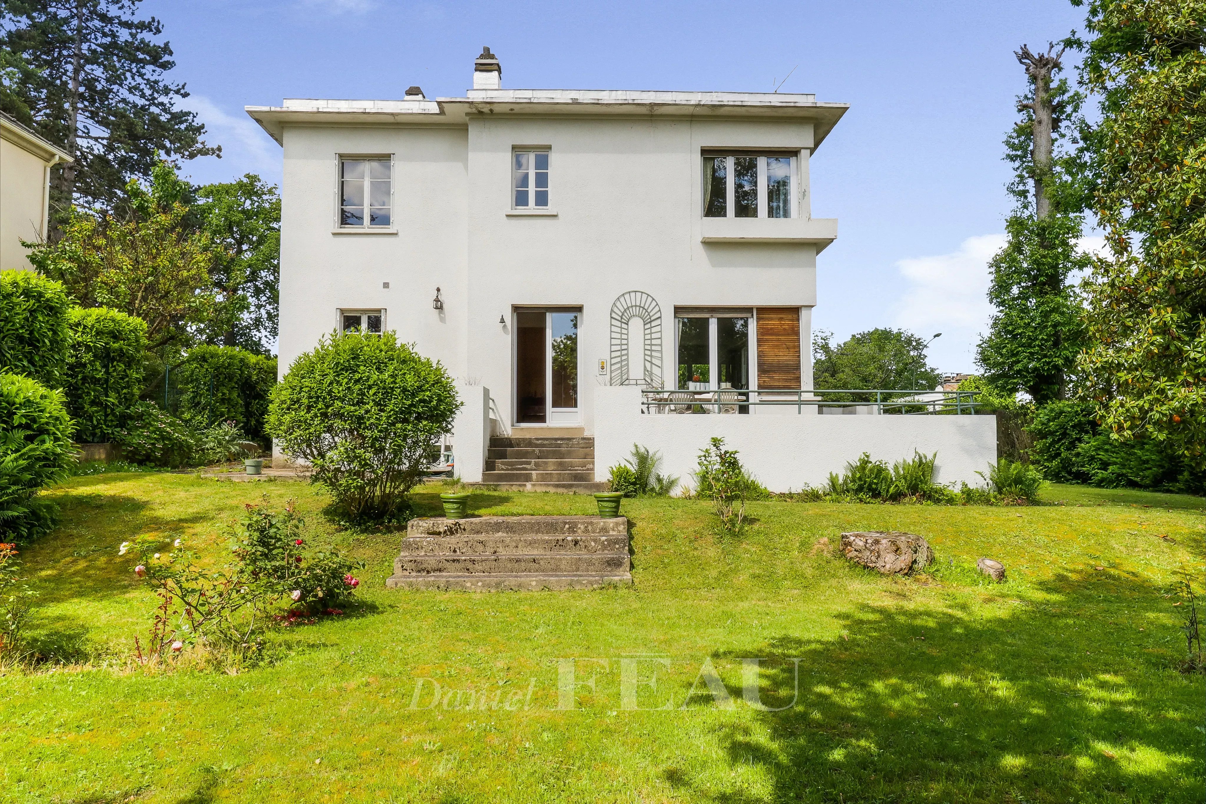 Sale House La Celle-Saint-Cloud