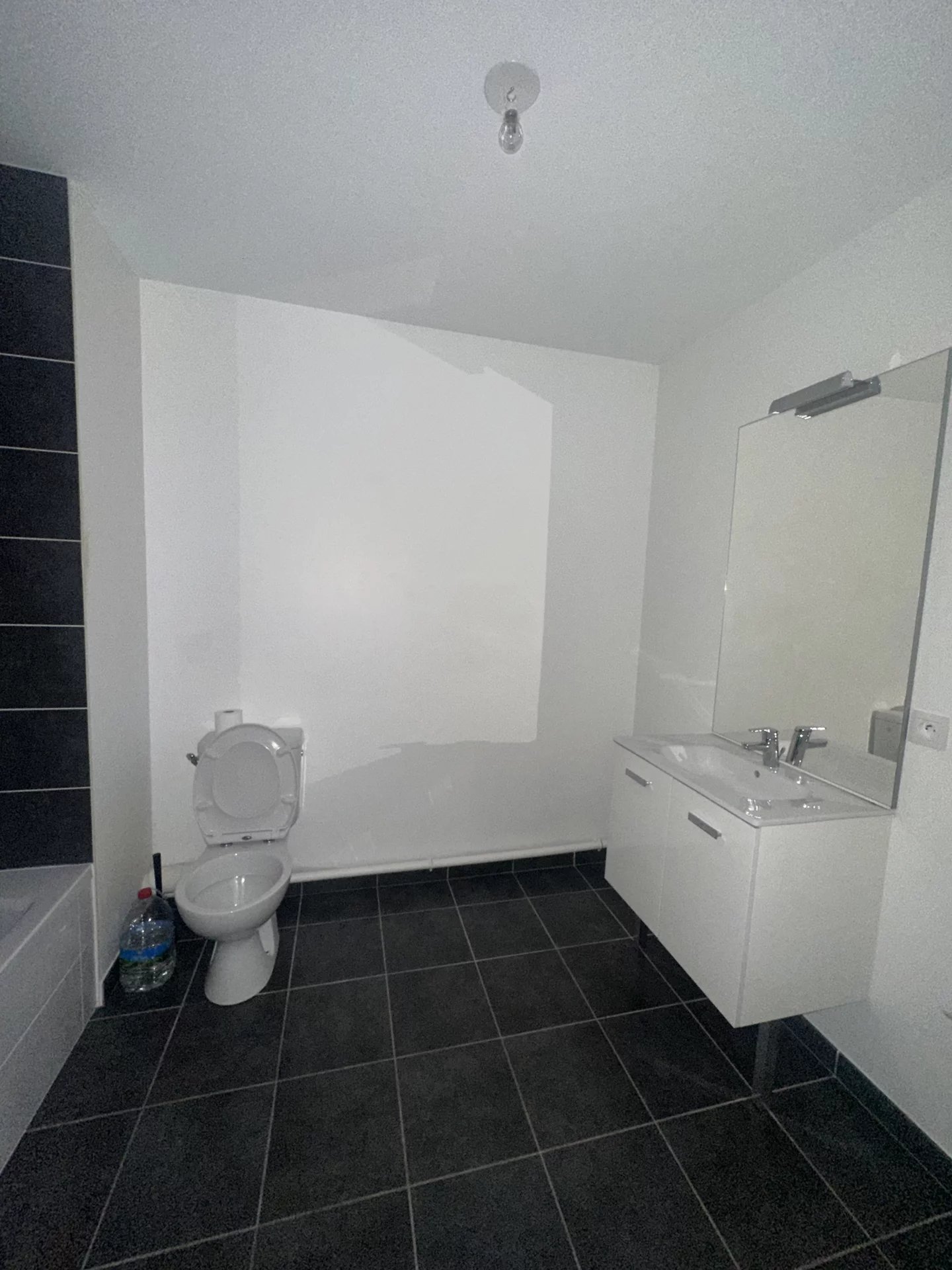 86198182 Location Frans