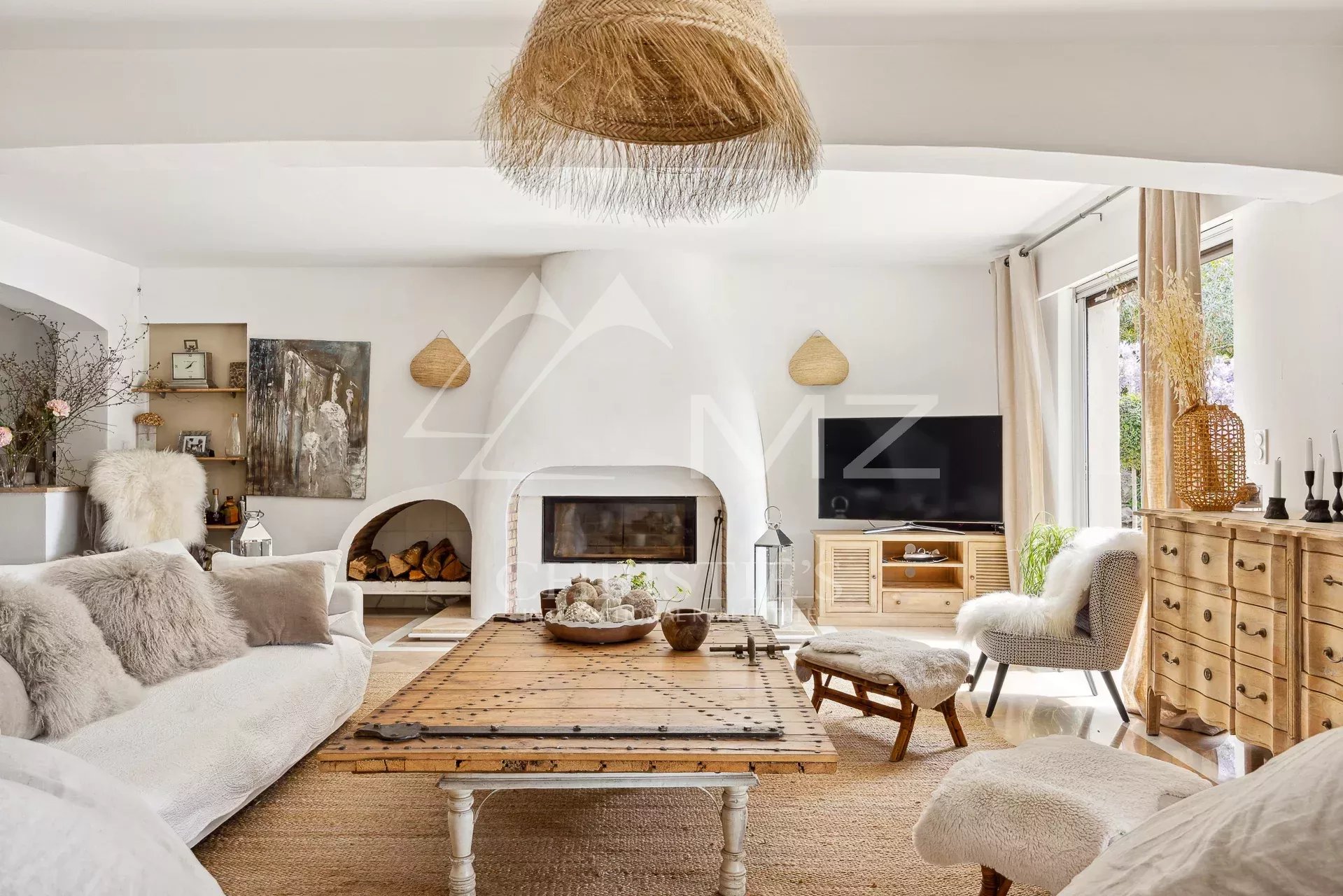 4 Bedroom Villa/Townhouse's Image 3