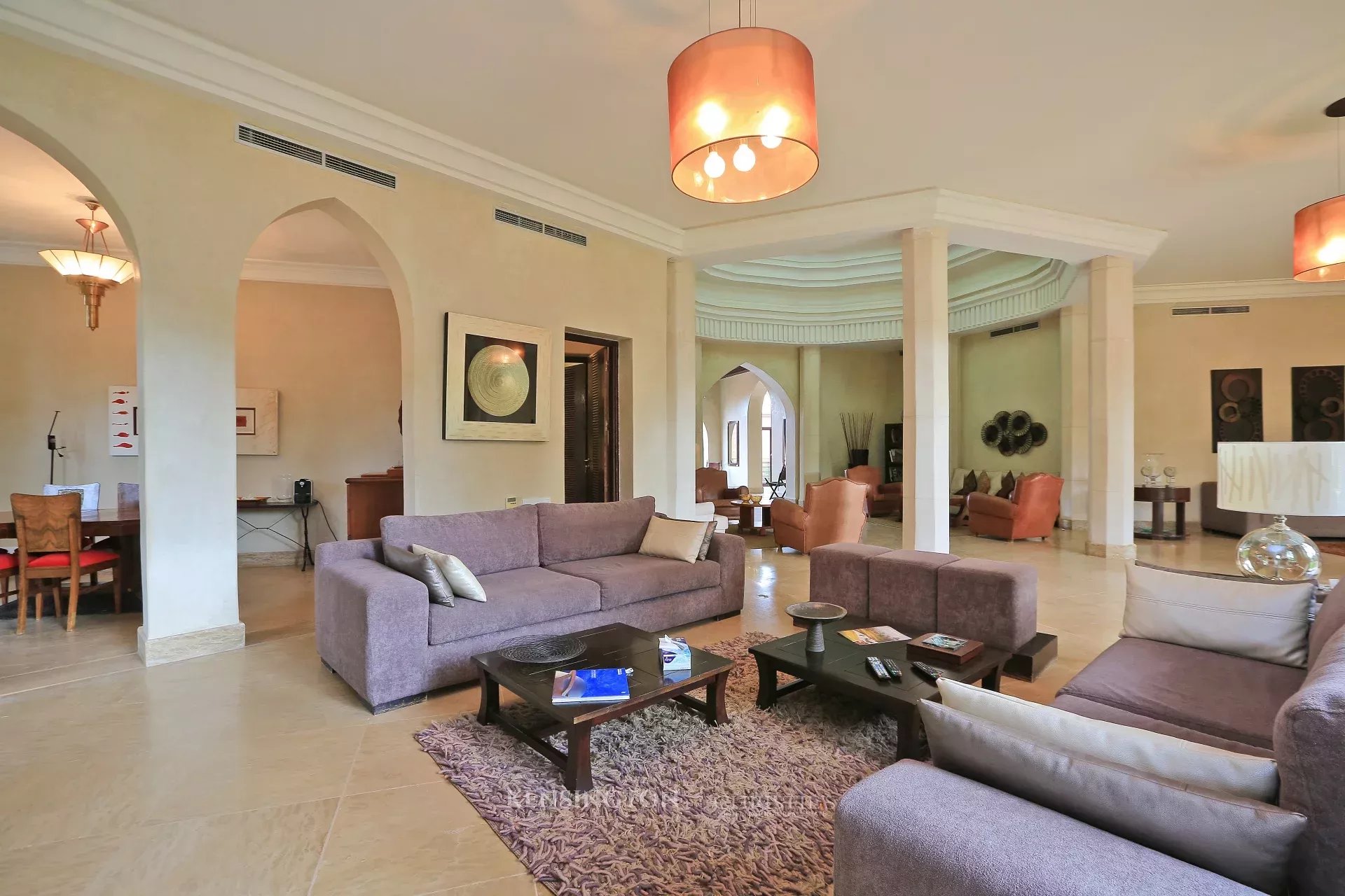 6 Bedroom Villa/Townhouse's Image 7