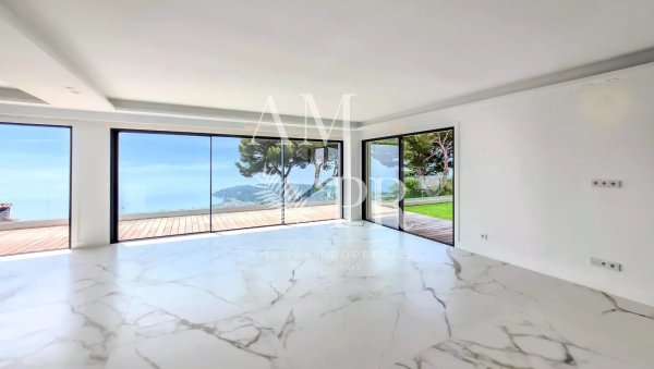 Sea View Luxury Villa for Sale in Roquebrune-Cap-Martin | France — photo 6
