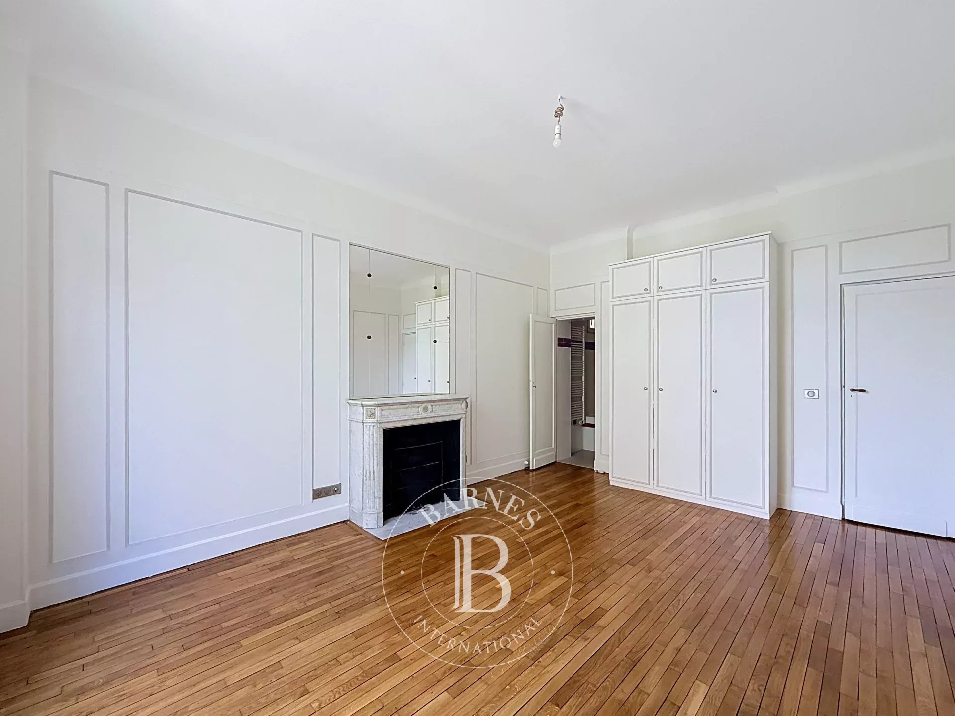 Neuilly-sur-Seine  - Appartement 5 Pi&egrave;ces 3 Chambres - picture 9