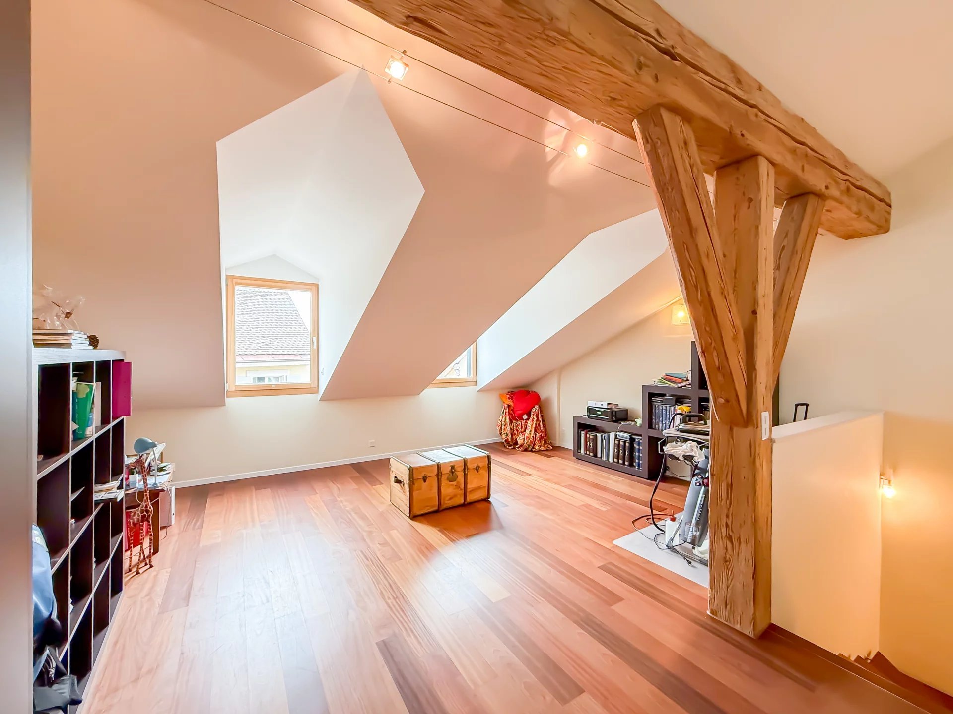 RARE ! Maison de caractère au cœur du vieux bourg !