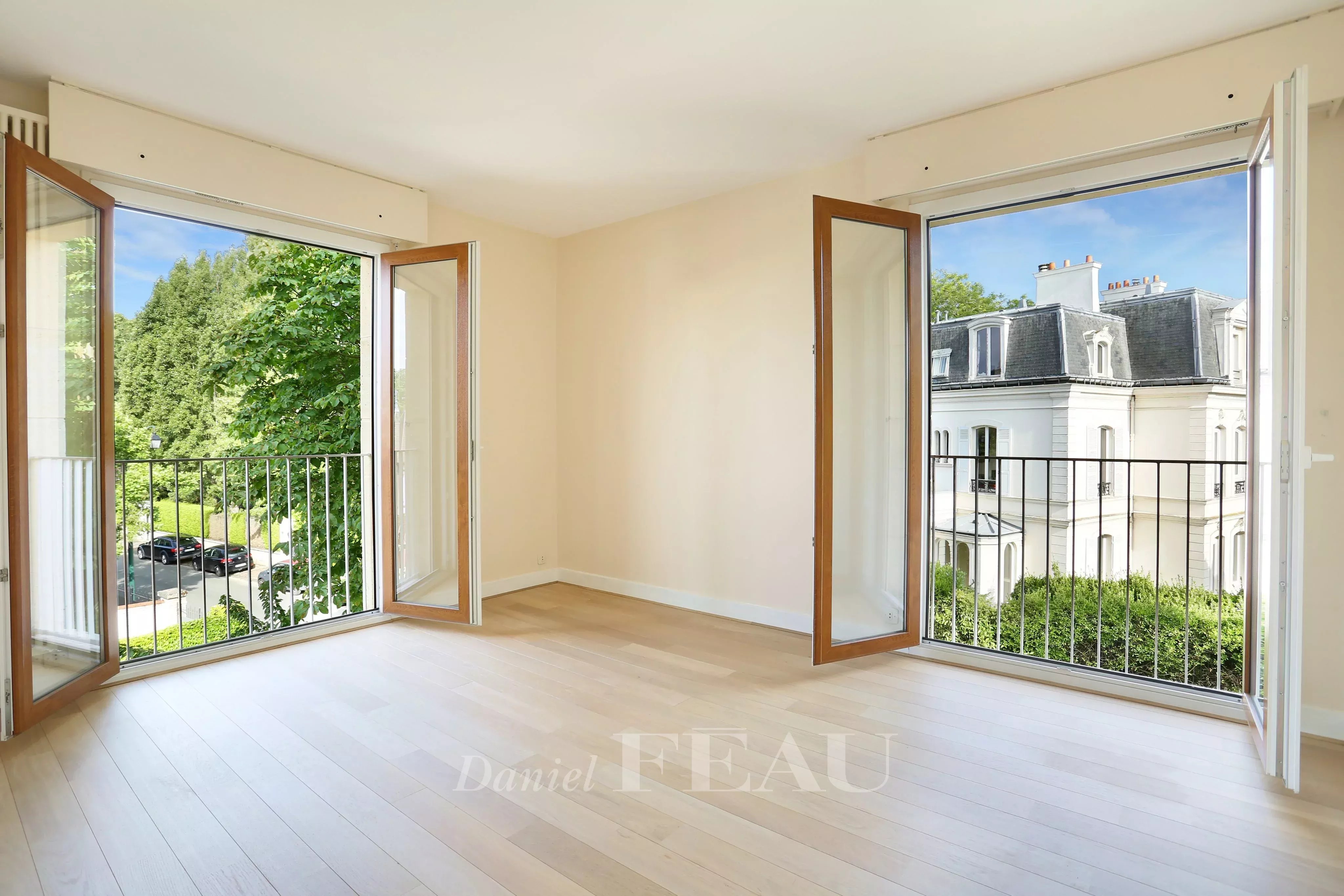 Rental Duplex Saint-Cloud