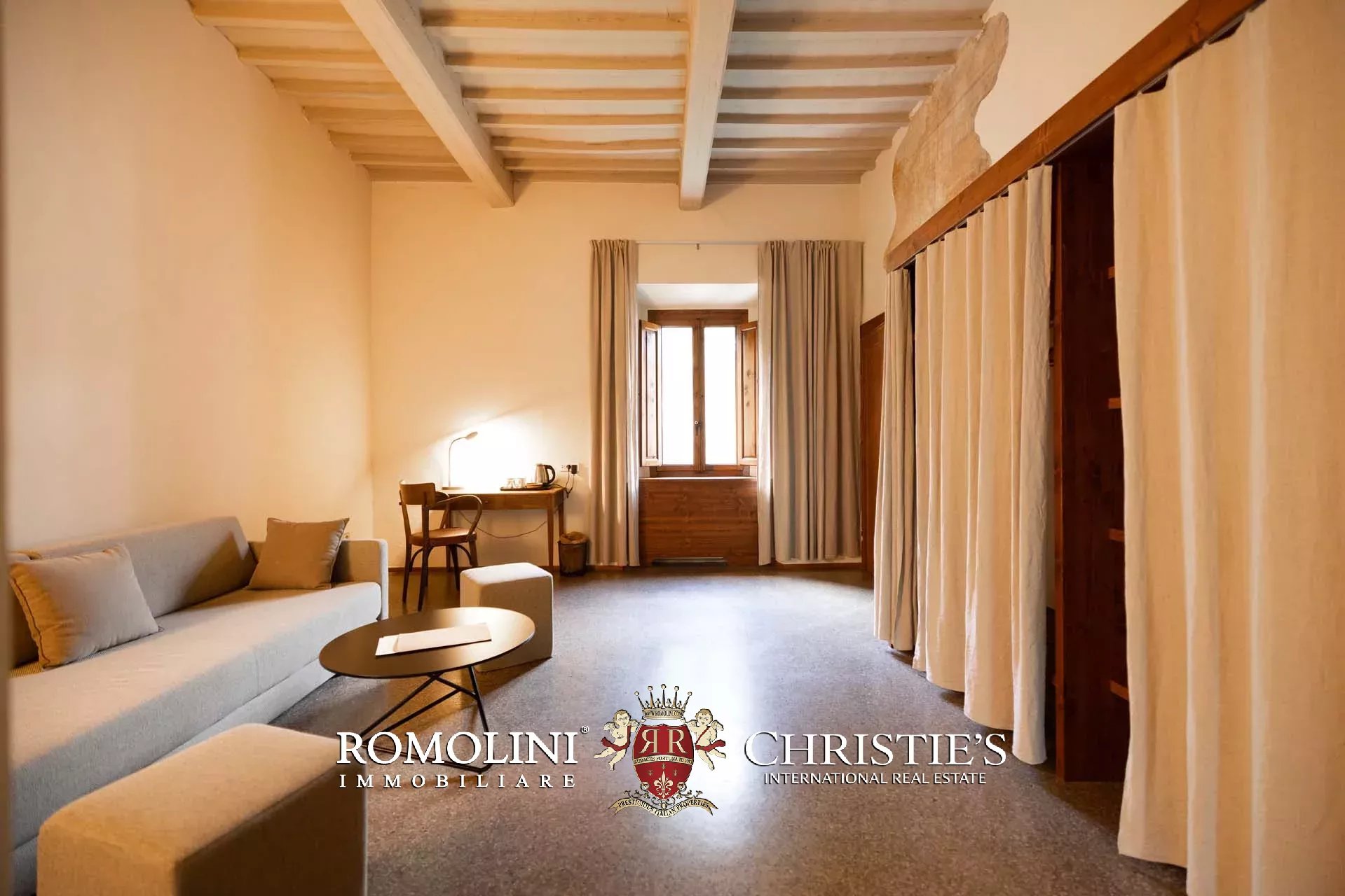 16 Bedroom Villa/Townhouse's Image 43