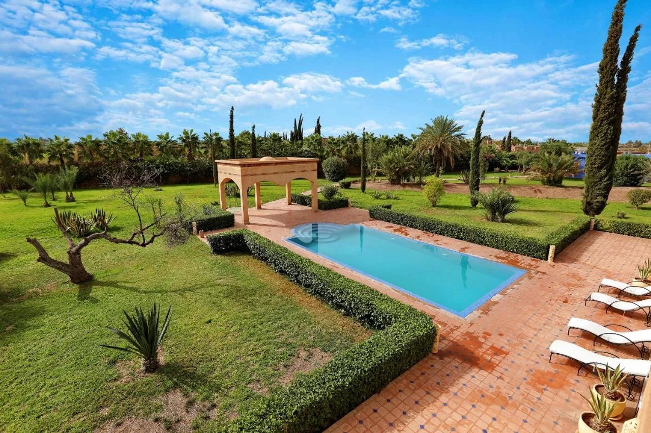 Marrakech — Domaine hôtelier classé (VNA main levée) — 4 ha — 5 194 m² bâtis — 96 lits — Spa & réception