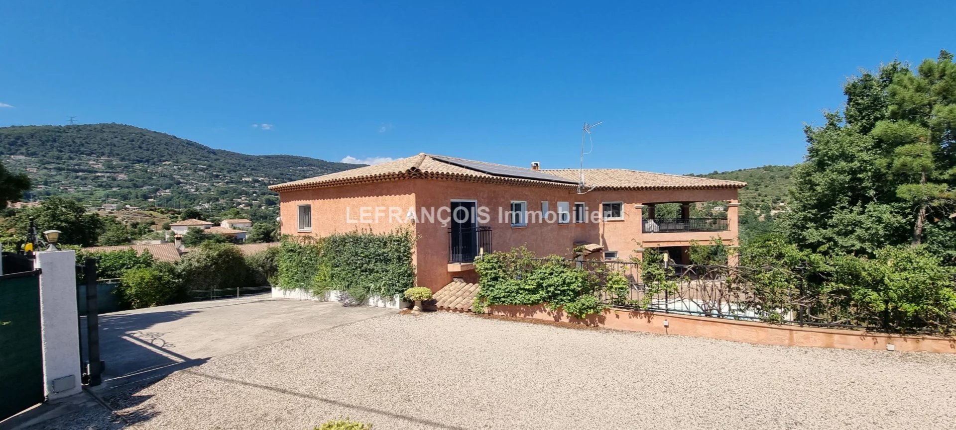 Agence immobilière de 