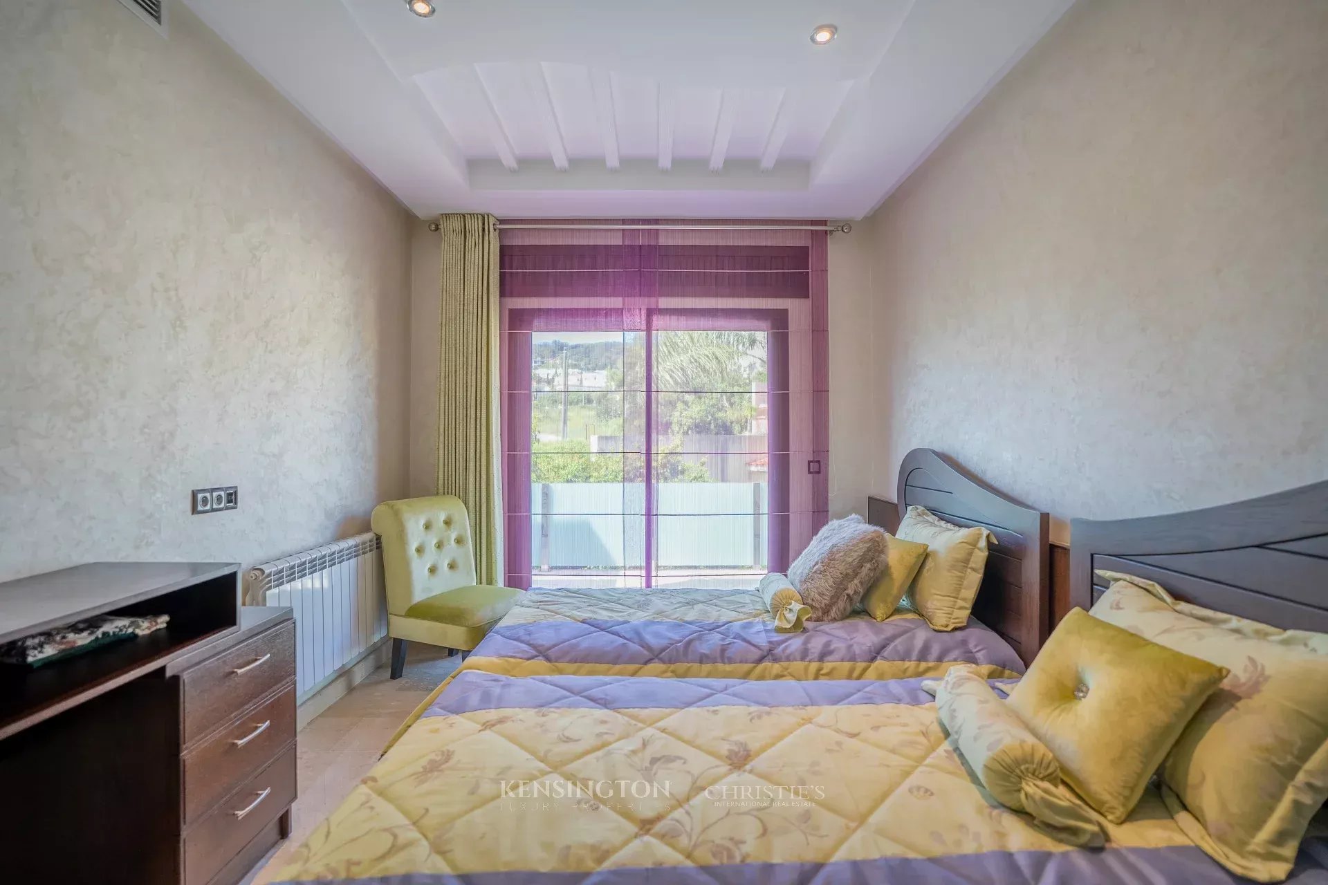 6 Bedroom Villa/Townhouse's Image 19