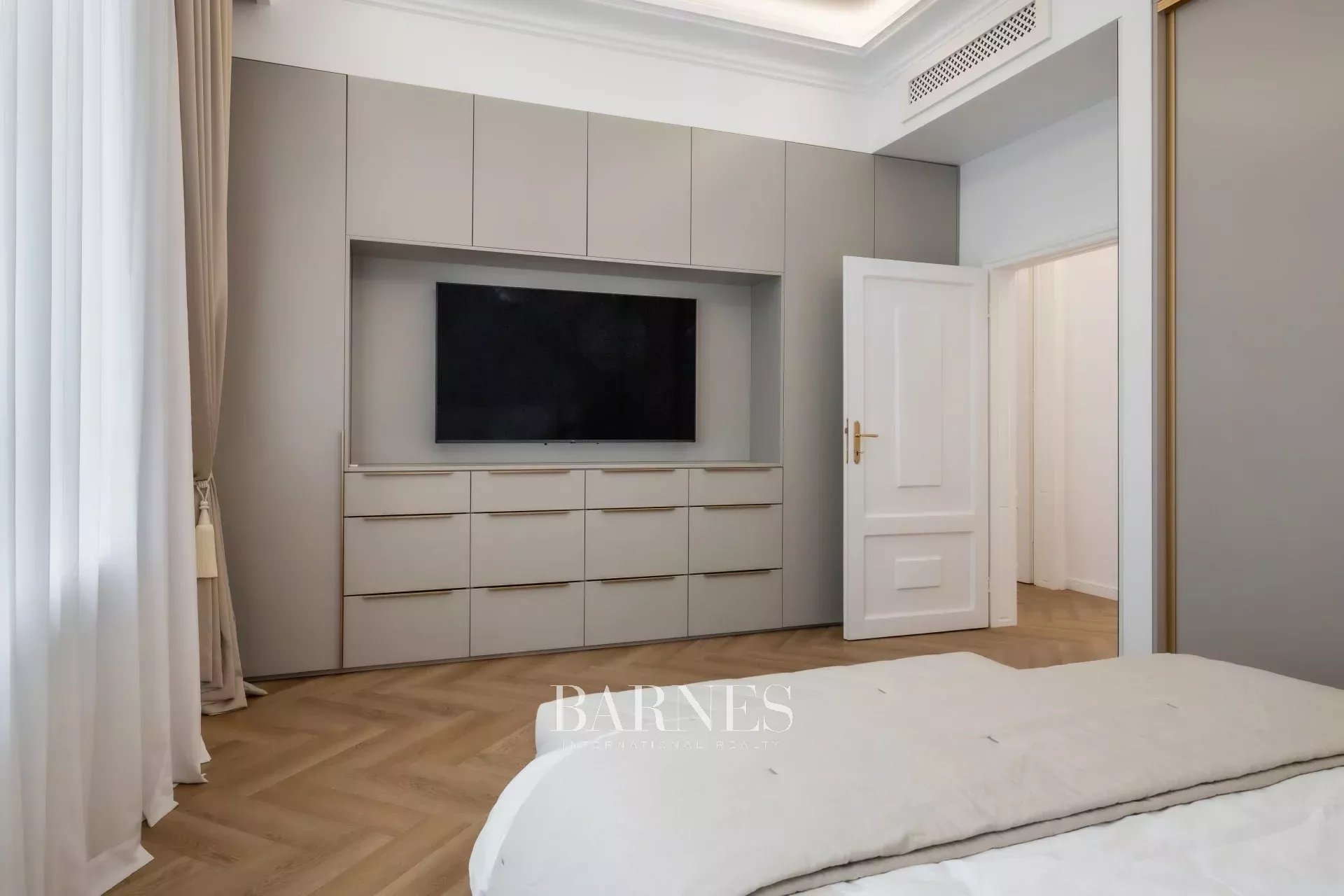 Daire Budapest V. kerülete - picture 9