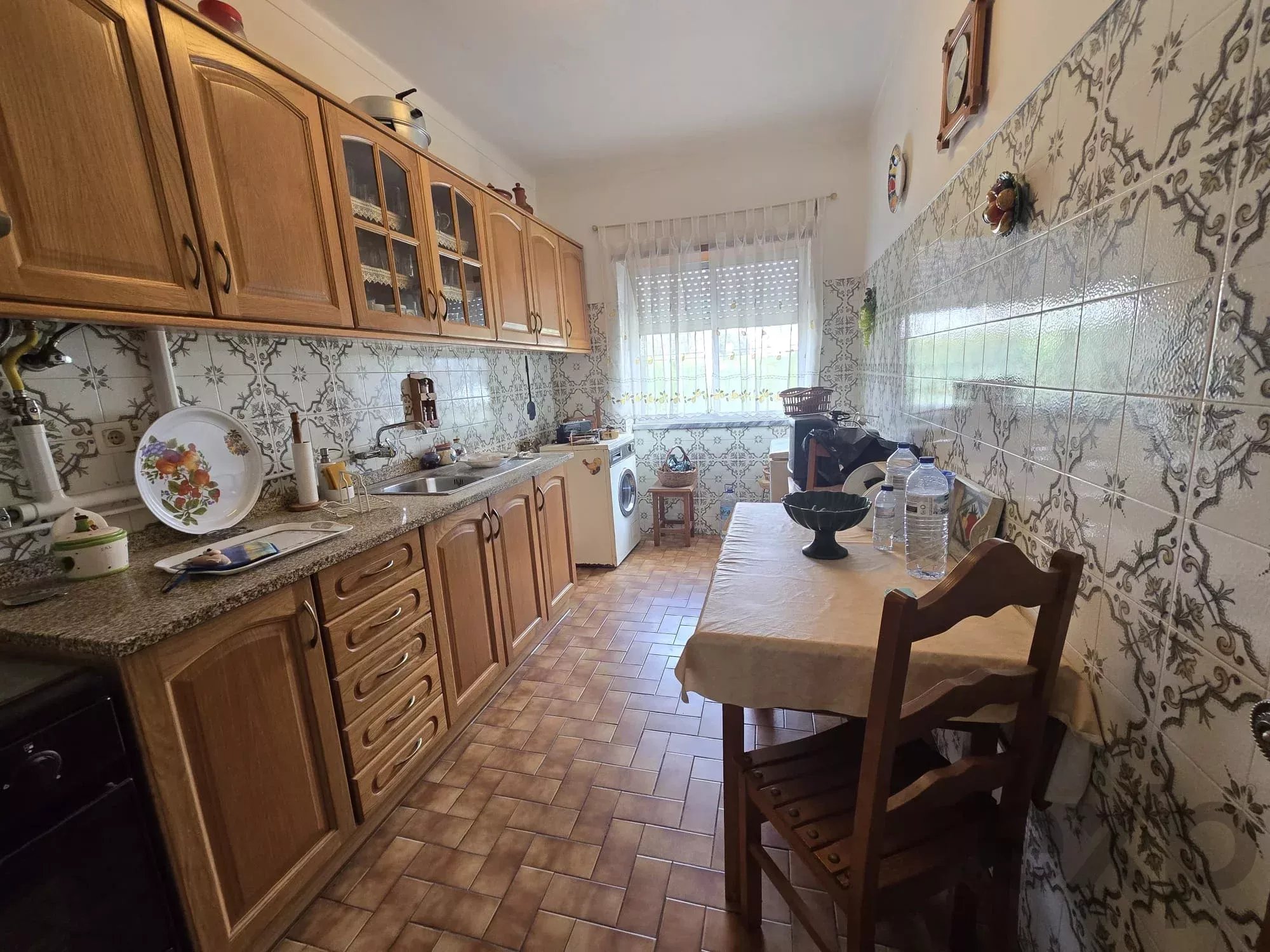 T3 with the possibility of duplex and basement with huge potential – high ground floor, very bright 86904997 image 3