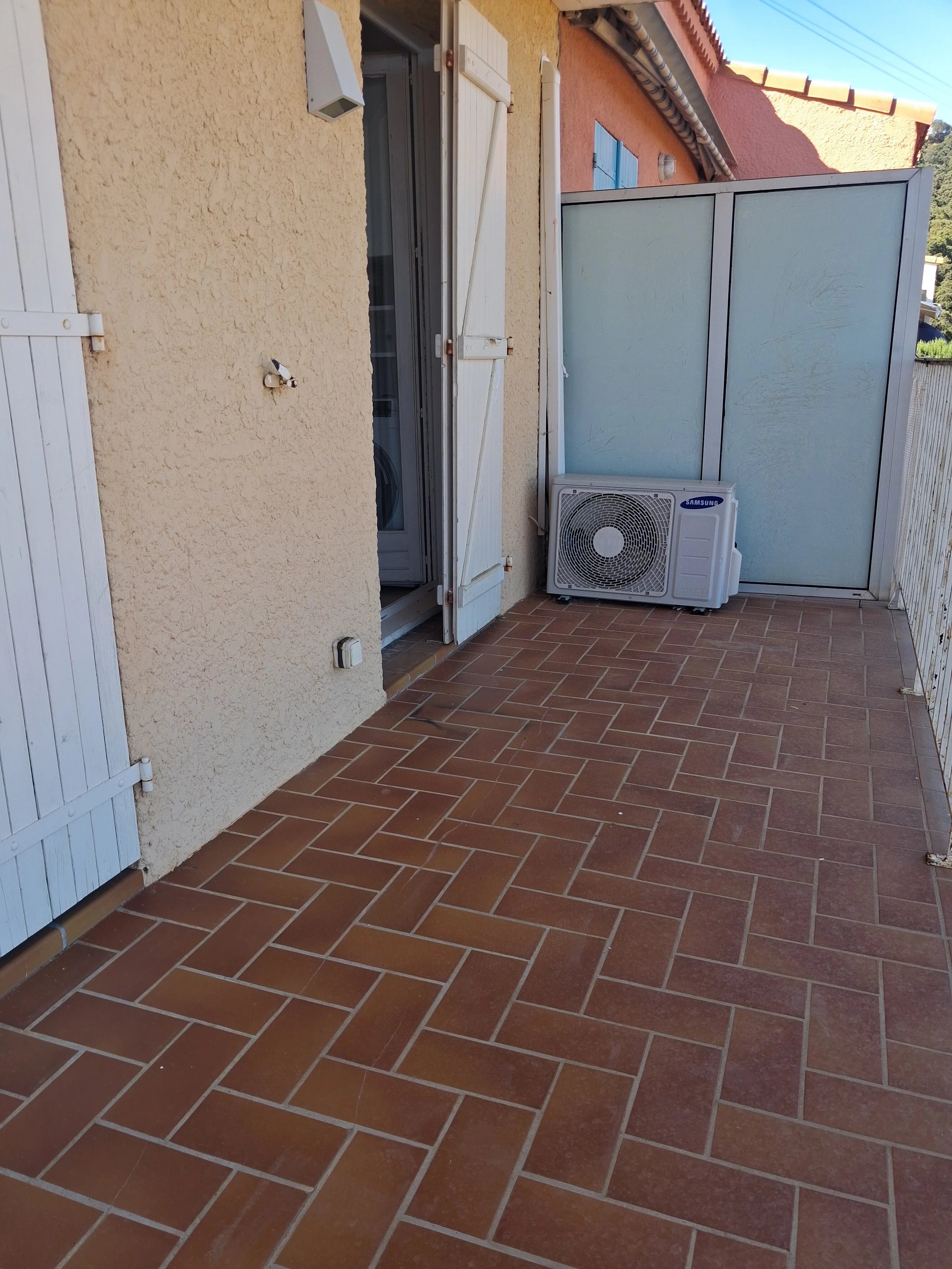 EXCLUSIVITÉ CAVALAIRE T2 VUE PANORAMIQUE — photo 6