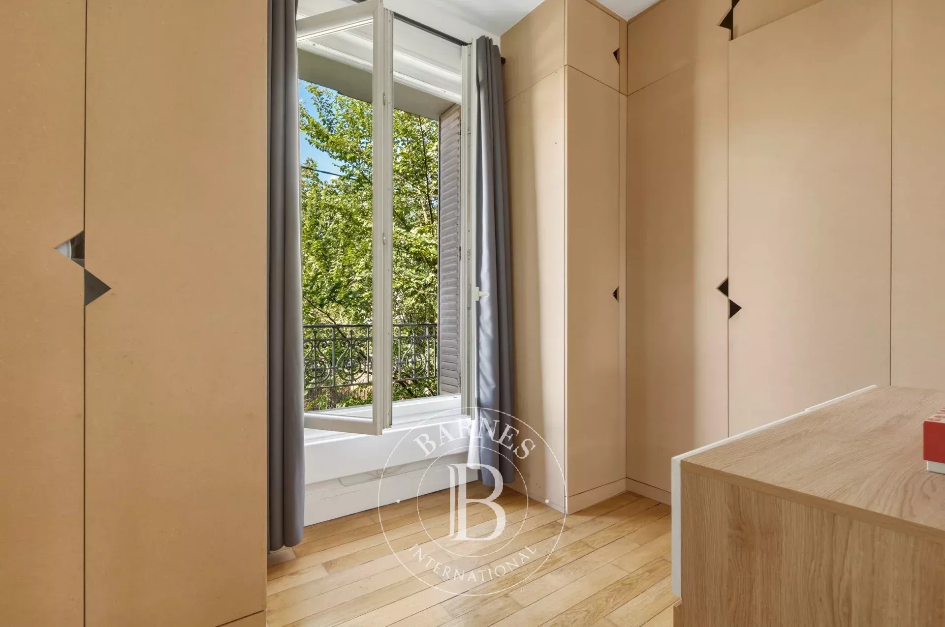 Chennevières-sur-Marne  - Maison 7 Pi&egrave;ces 5 Chambres - picture 11