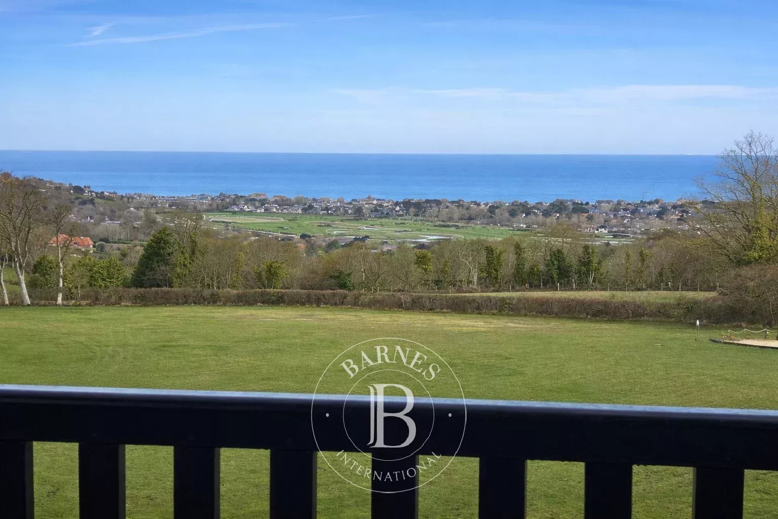Appartement Tourgéville  -  ref 86517992 (picture 1)