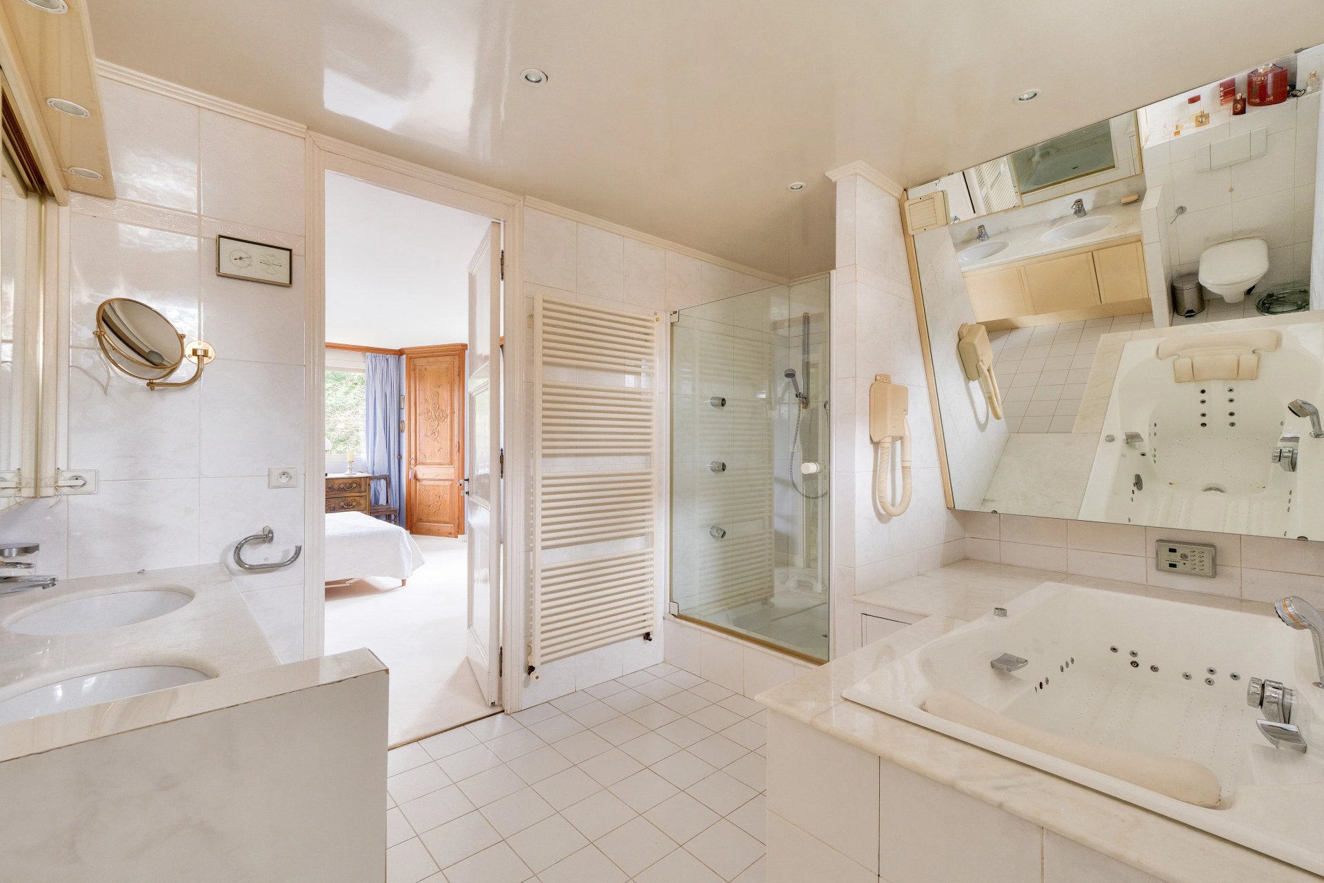 4 Bedroom Villa/Townhouse's Image 8