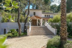 Luxury Villa Mougins | Prestigious 7-Bedroom Family Estate for Sale — photo 4 of 7