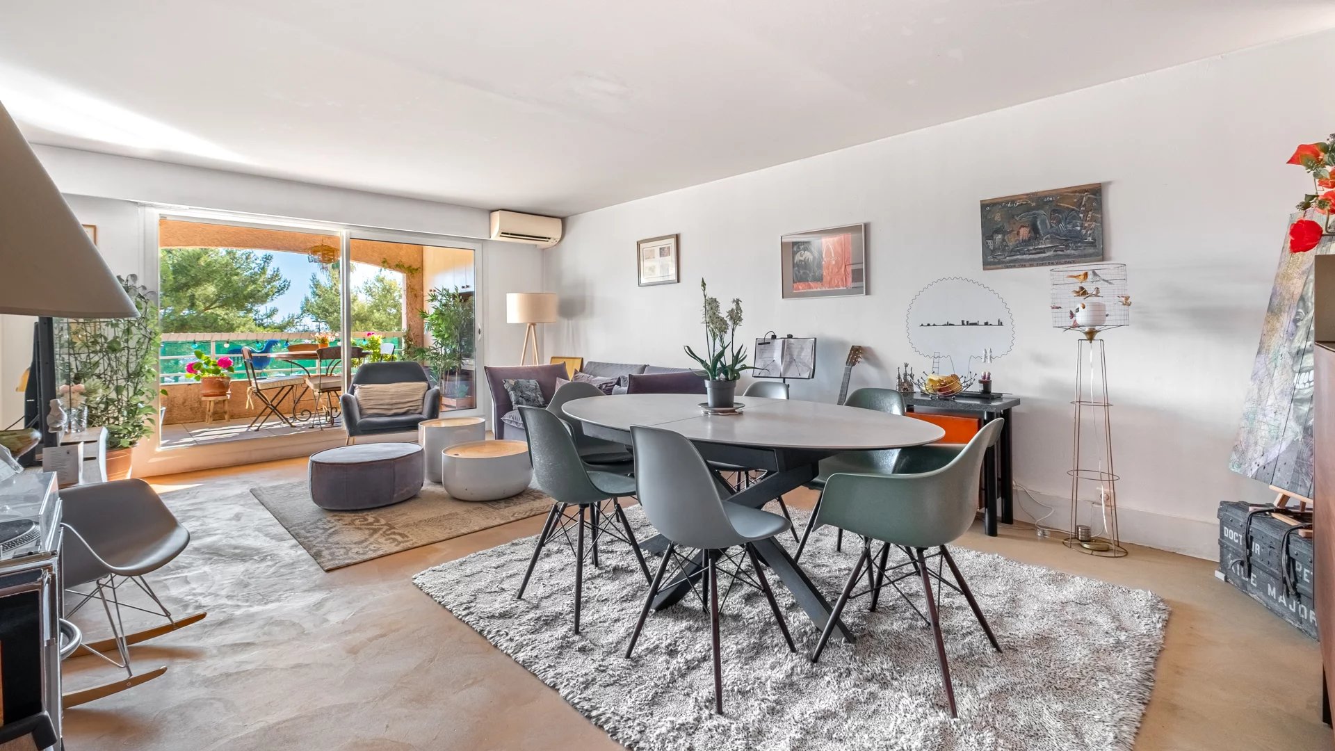 ANTIBES – PORT VAUBAN – 3/4 PIÈCES DE 90 M² AVEC TERRASSE, GARAGE ET CAVE