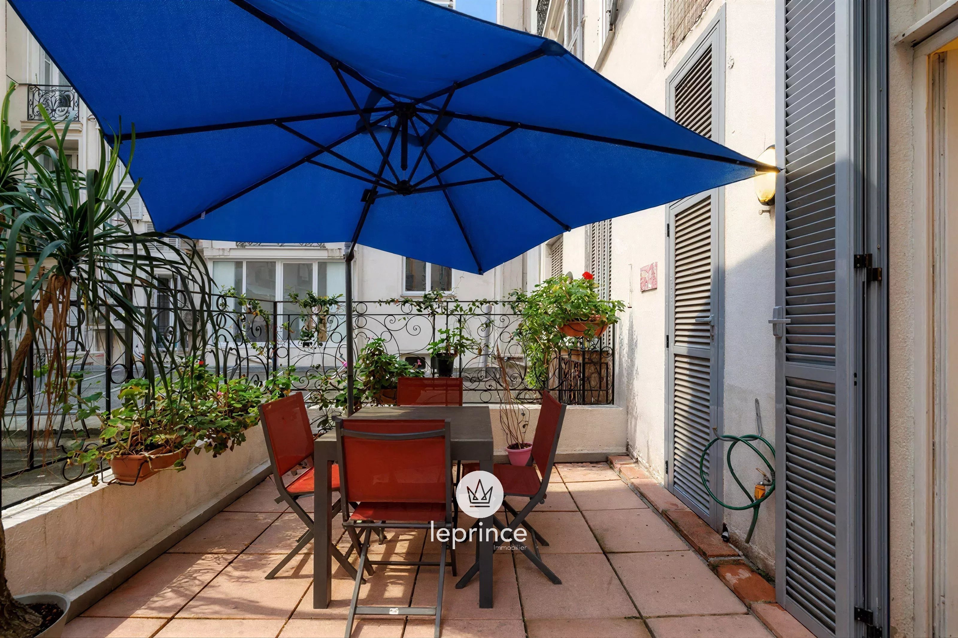 Agence immobilière de 