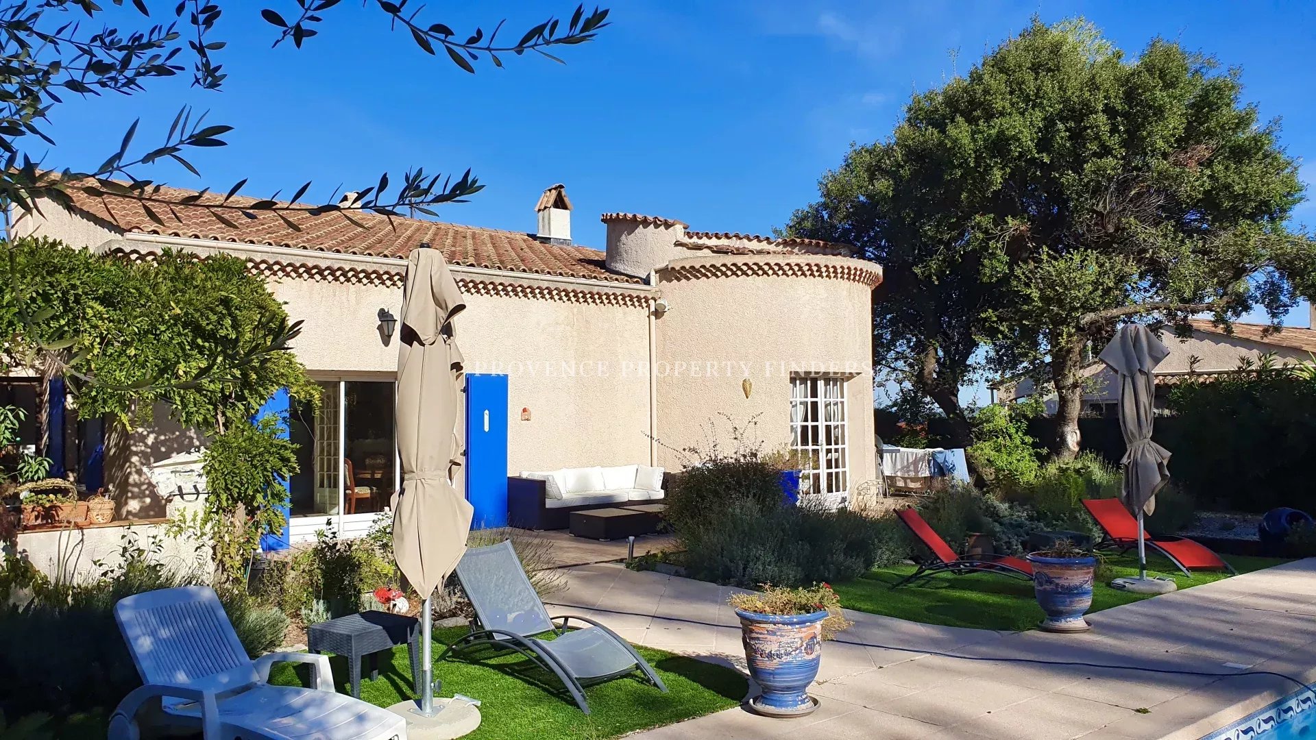 Agence immobilière de 