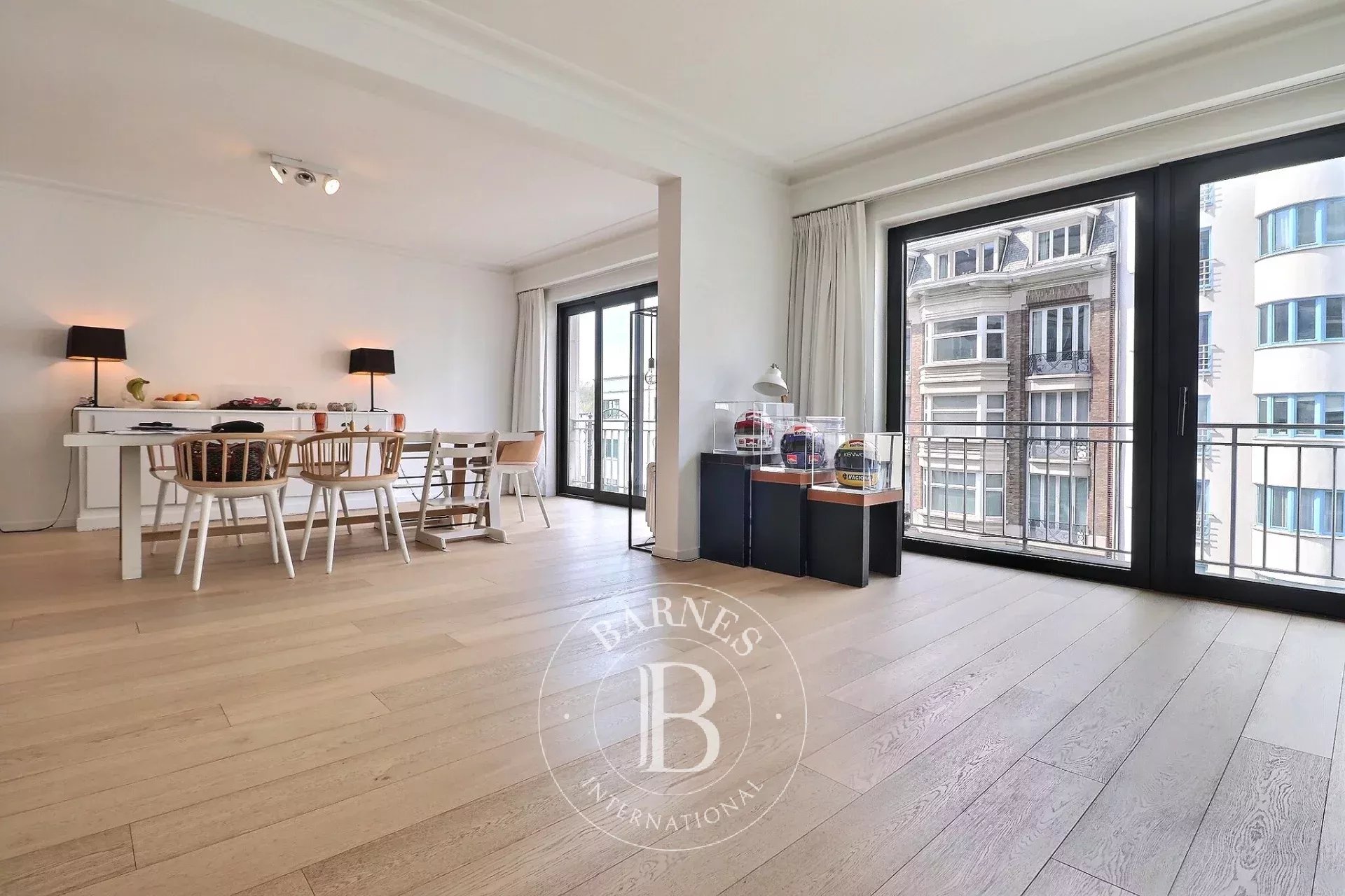 Bois de la Cambre - Appartement 4ch + terrasse + parking