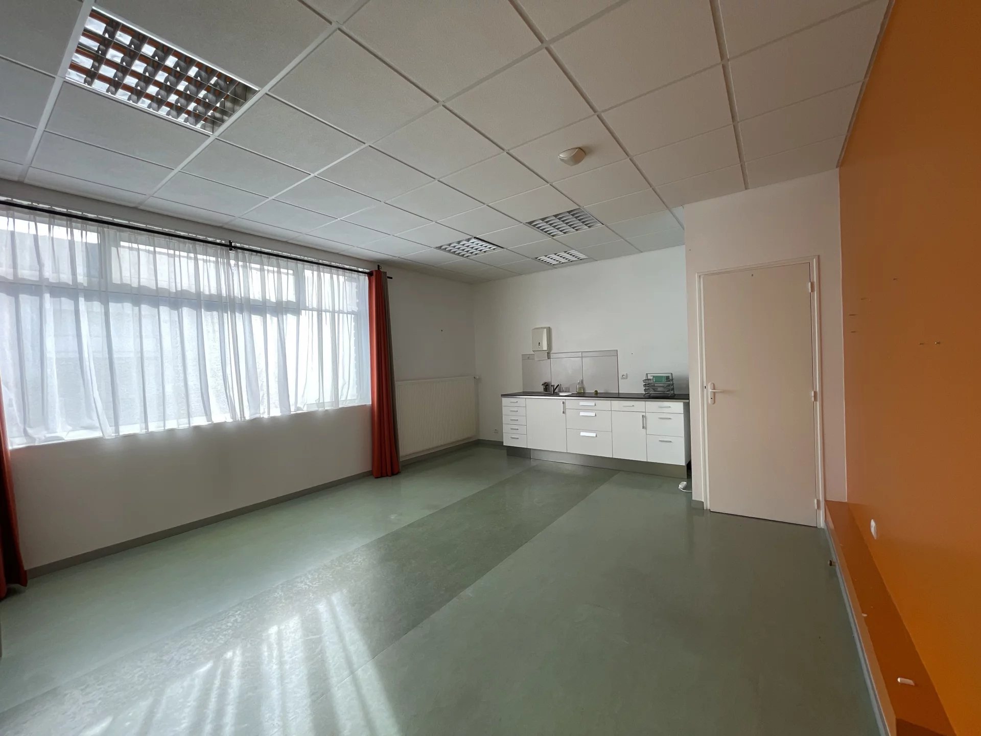 Vente Local commercial Saint-Sébastien-sur-Loire