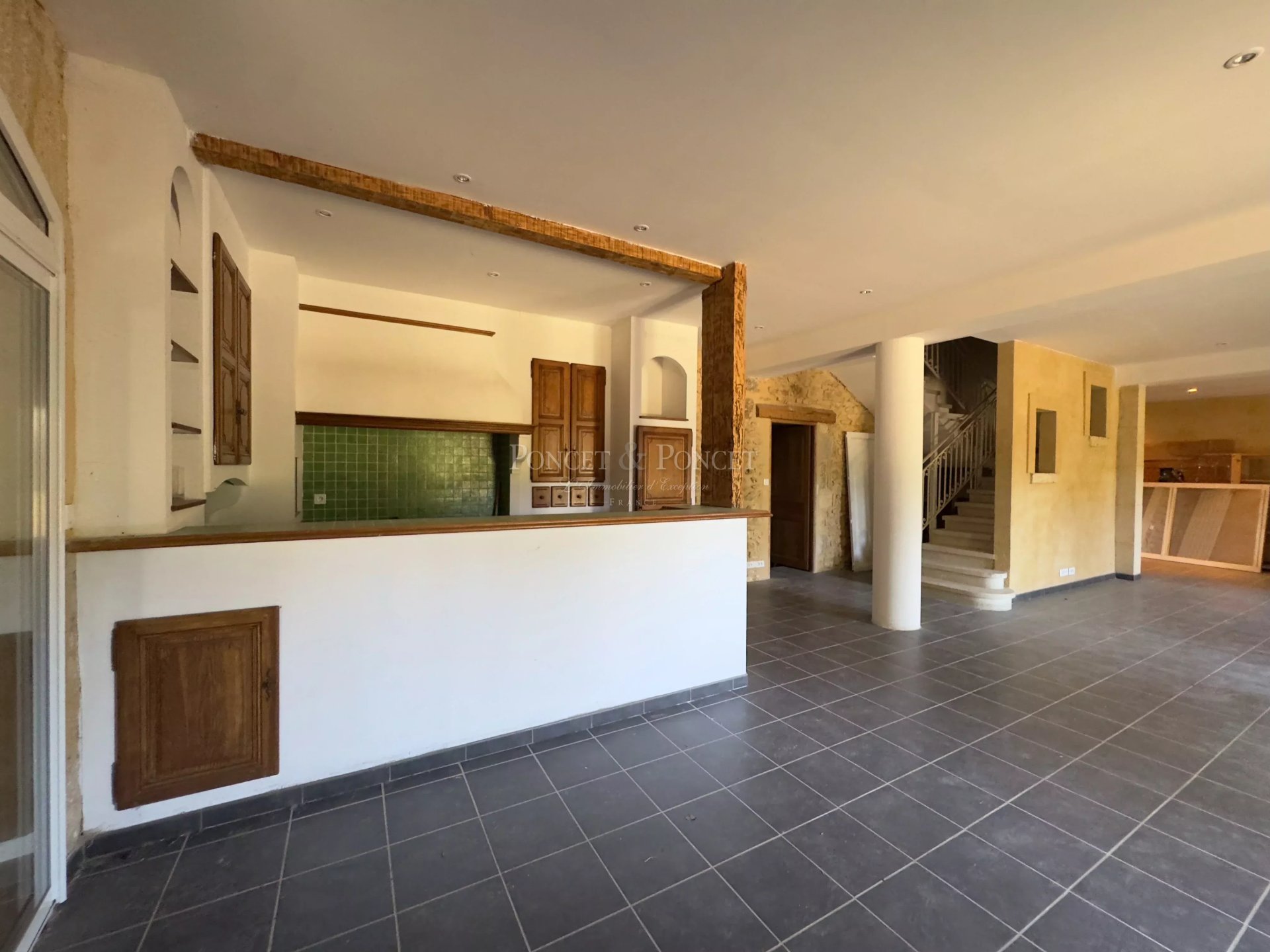 4 Bedroom Villa/Townhouse's Image 6