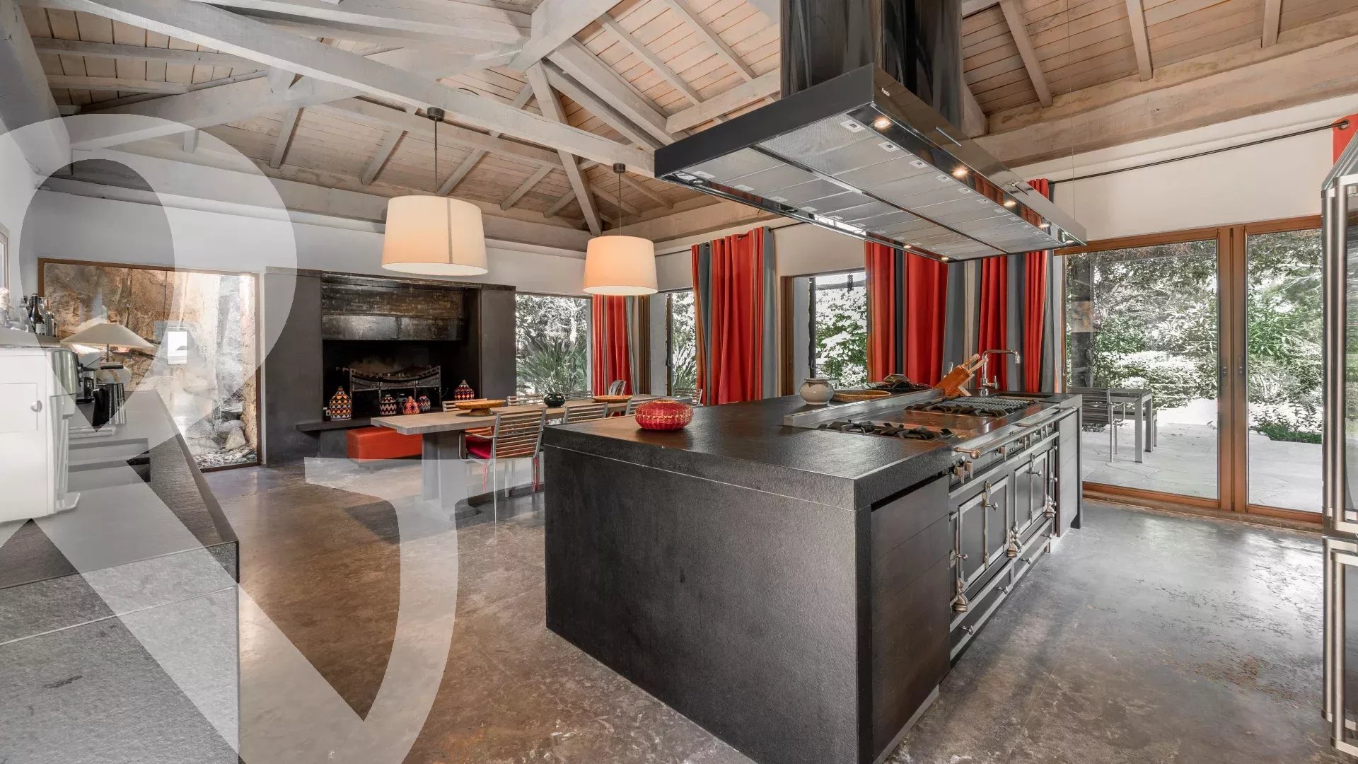 MAGNIFIQUE VUE SUR LA BAIE DE RONDINARA