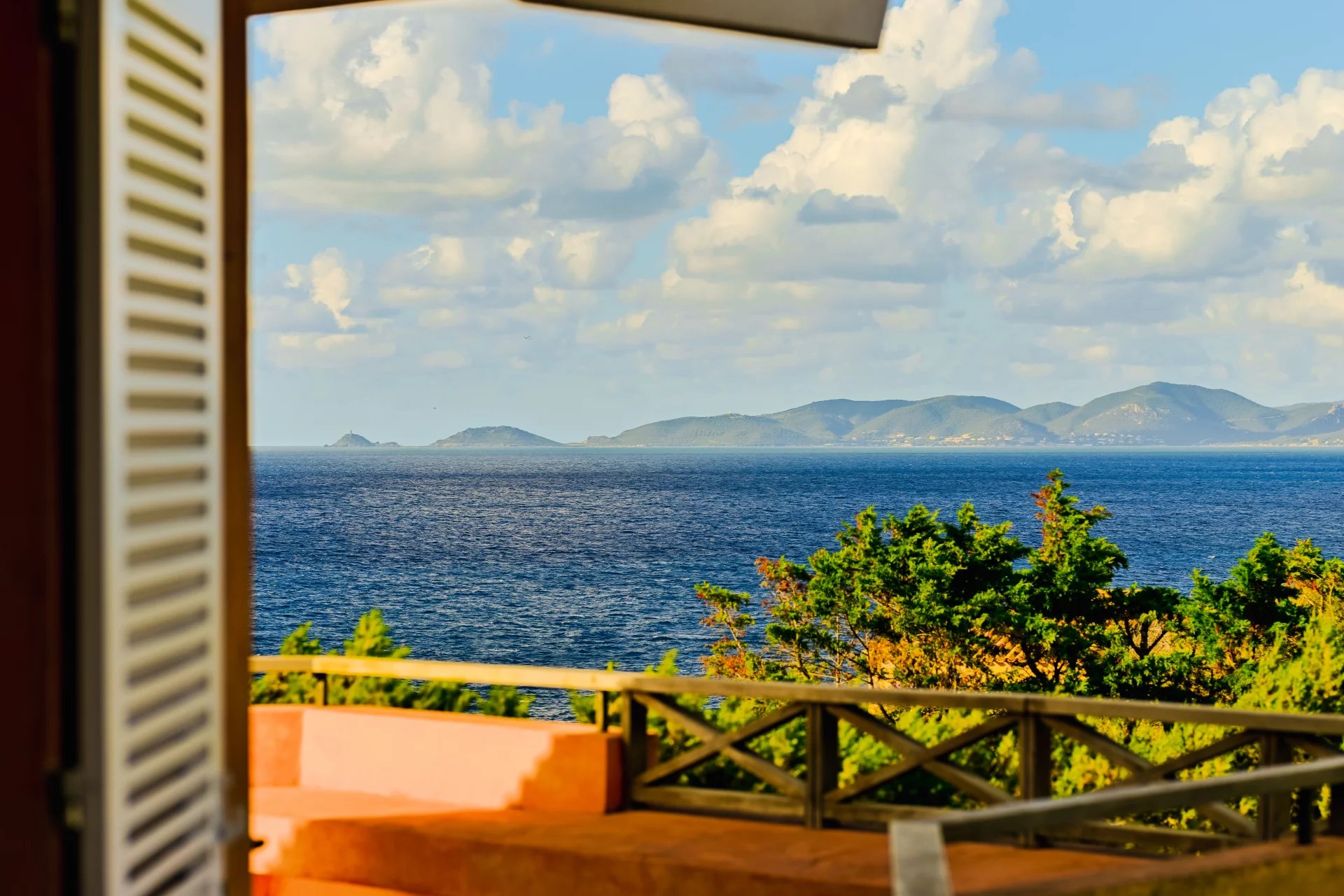 Villa d'exception en bord de mer — Golfe d'Ajaccio