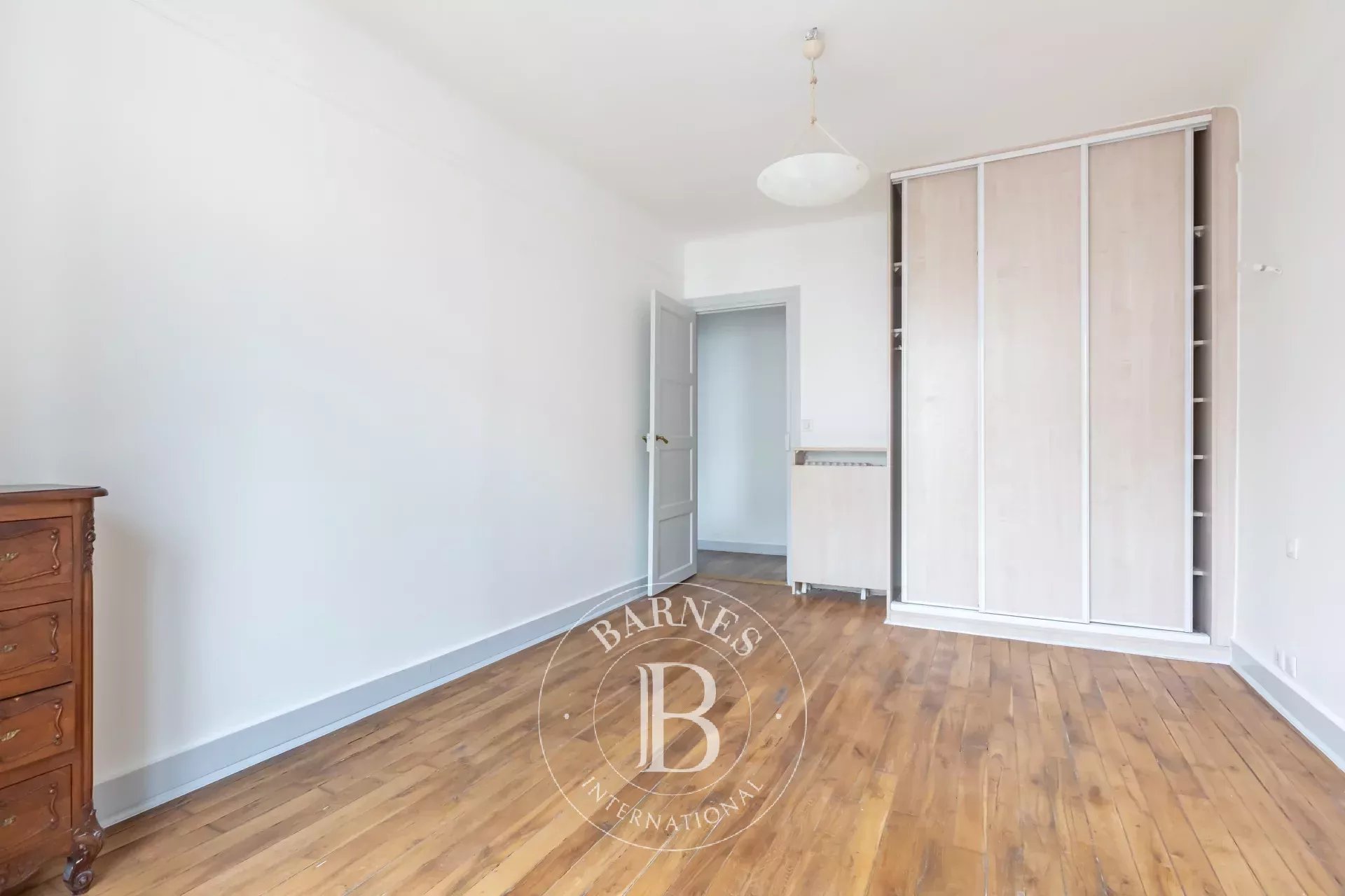 Daire Paris 17ème - picture 9