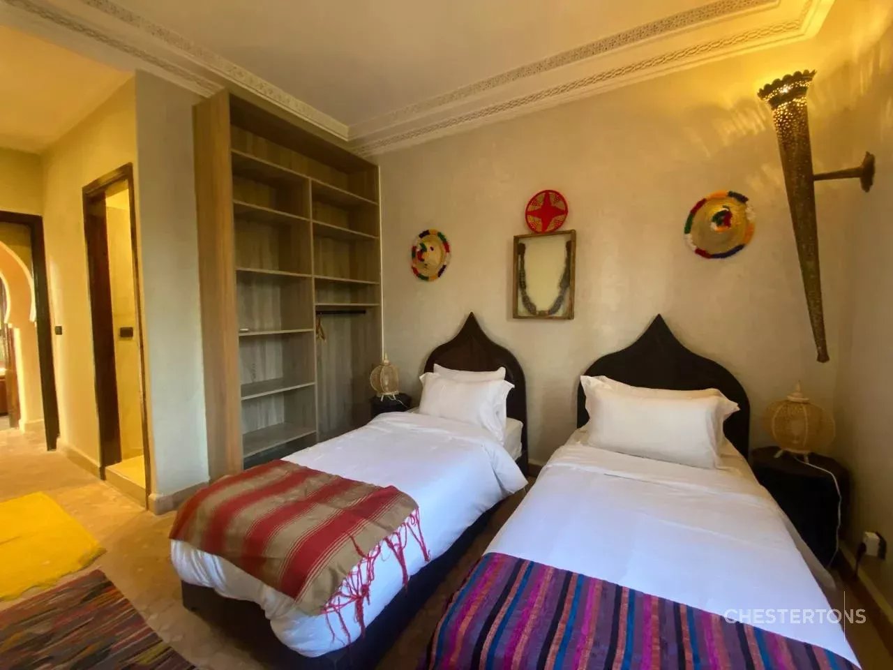  Image of Villa - 6 Bedrooms for Sale in Marrakech-Ménara-Marrakech-Morocco, Image 16