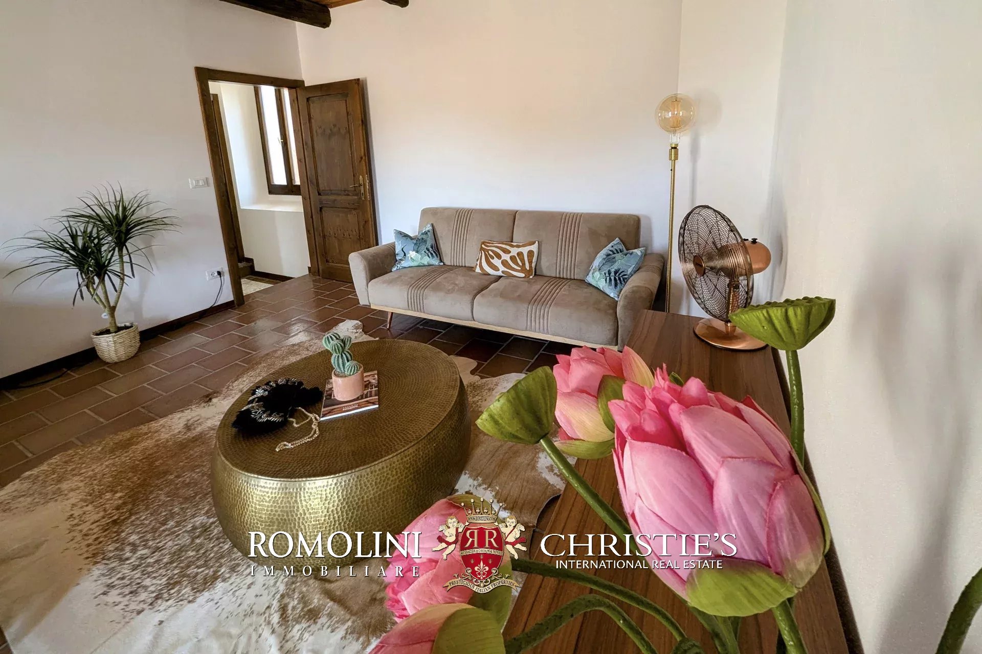 3 Bedroom Villa/Townhouse's Image 42