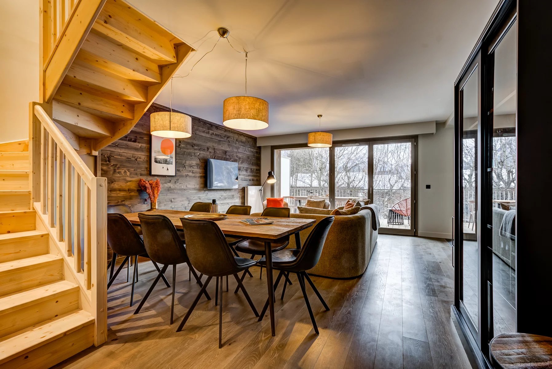 Photo of CHAMONIX – recently built 4-bedroom duplex penthouse close to the centre