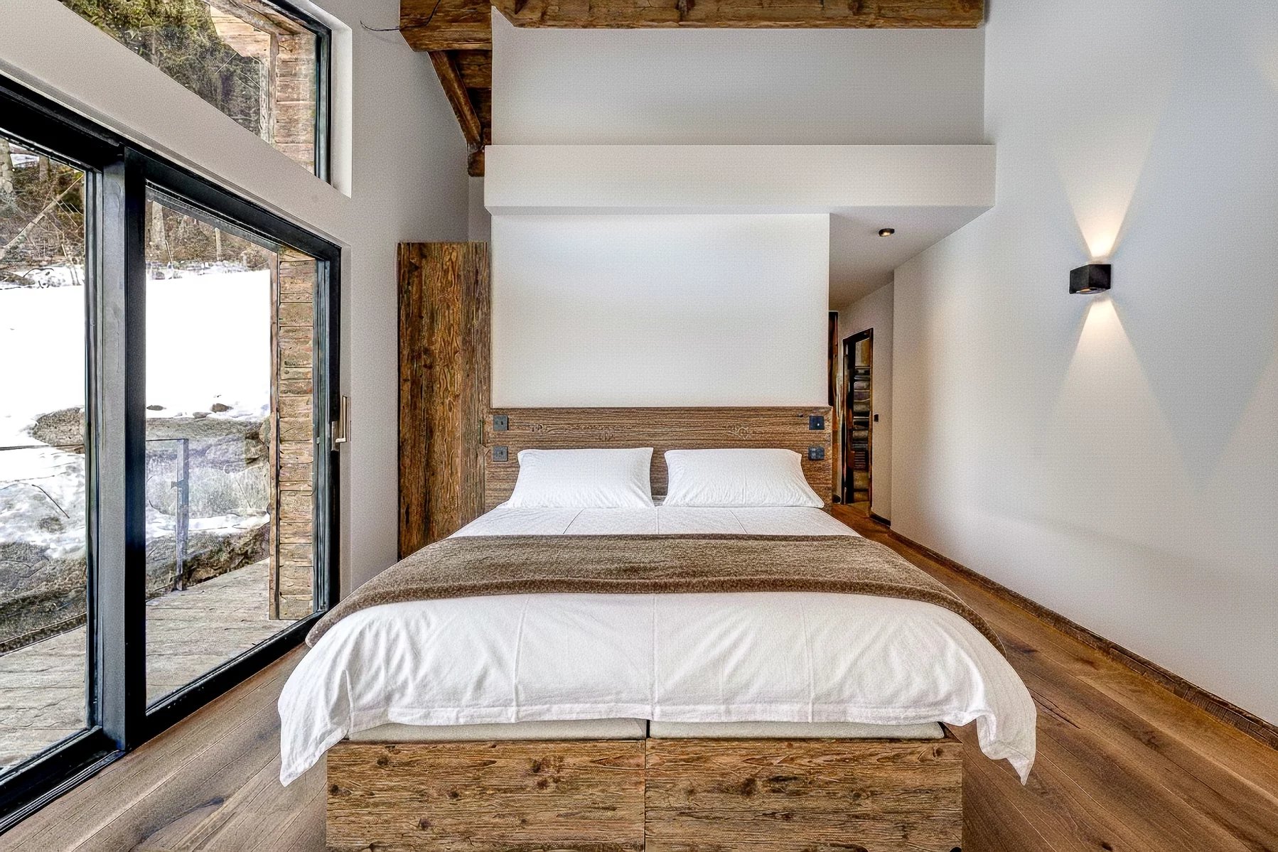 Photo of CHAMONIX – A recently completed, luxury 5-bedroom chalet with pool in le Lavancher