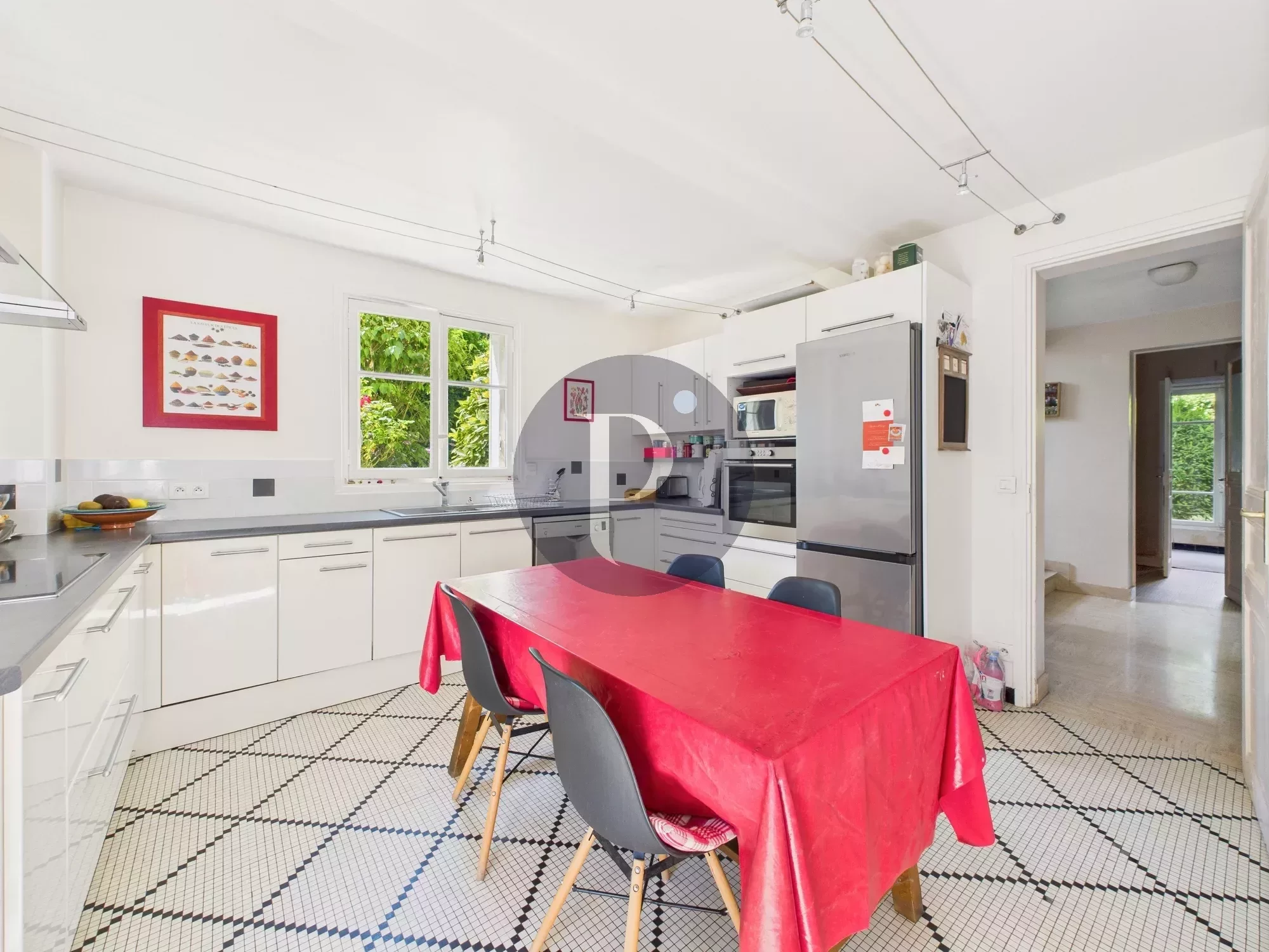 vente-maison-10-pieces-sceaux-86002064