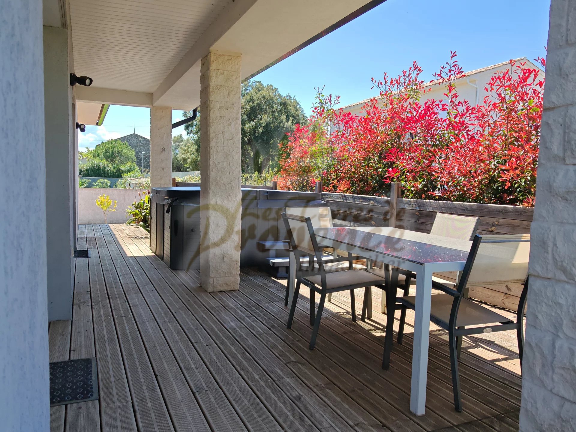 Agence immobilière de 