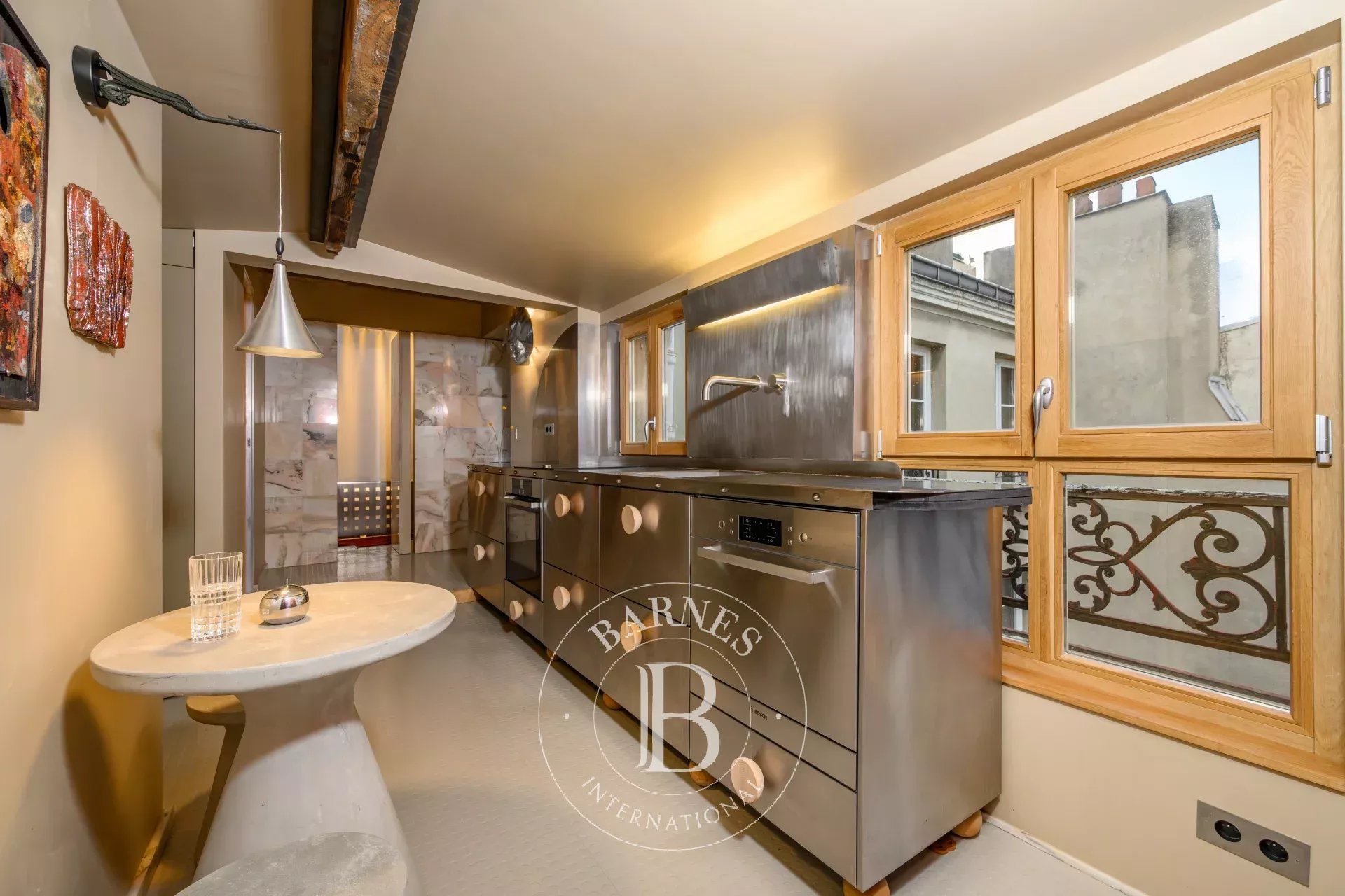 Daire Paris 3ème - picture 10