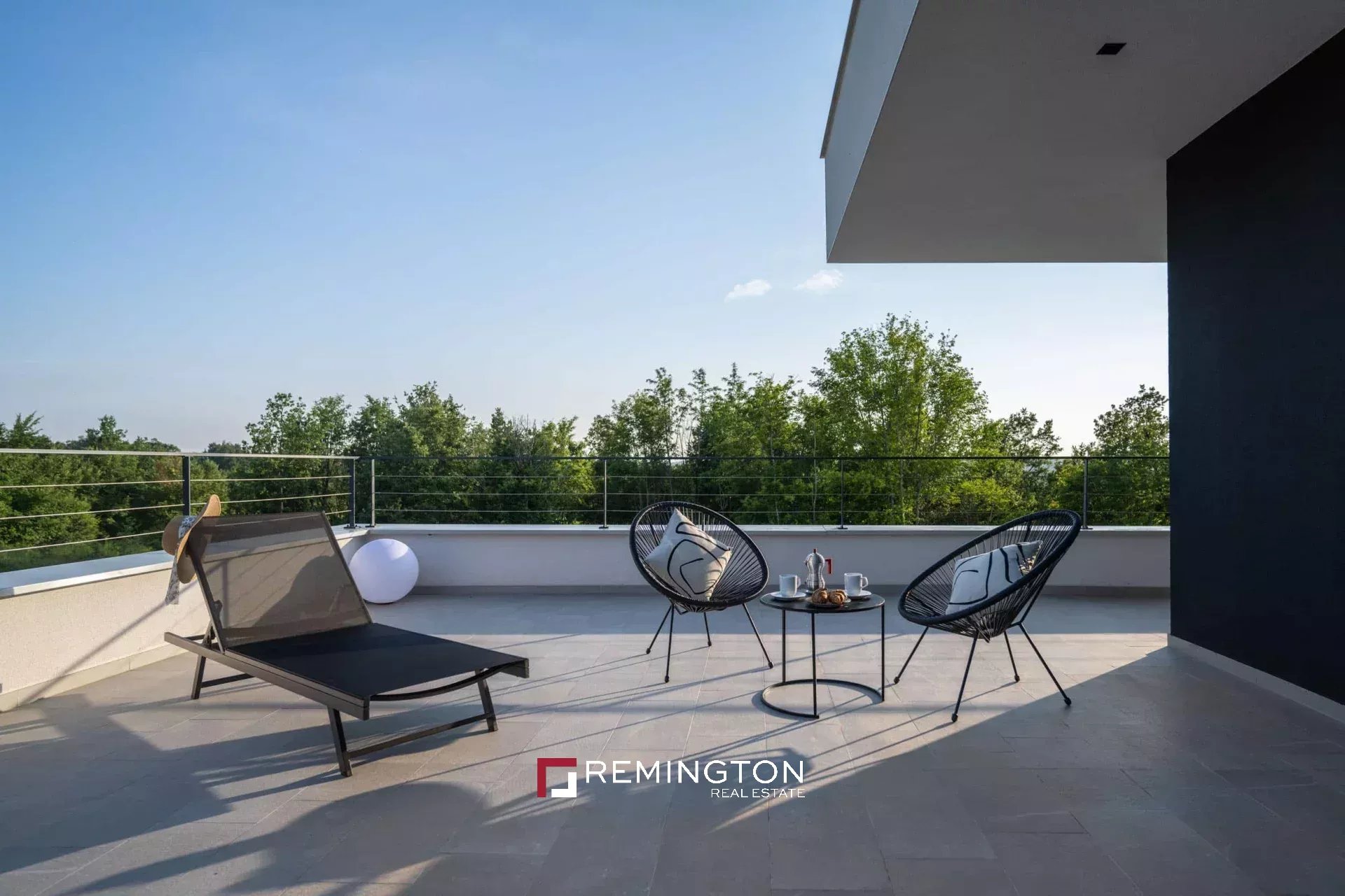 3 Bedroom Villa/Townhouse's Image 13