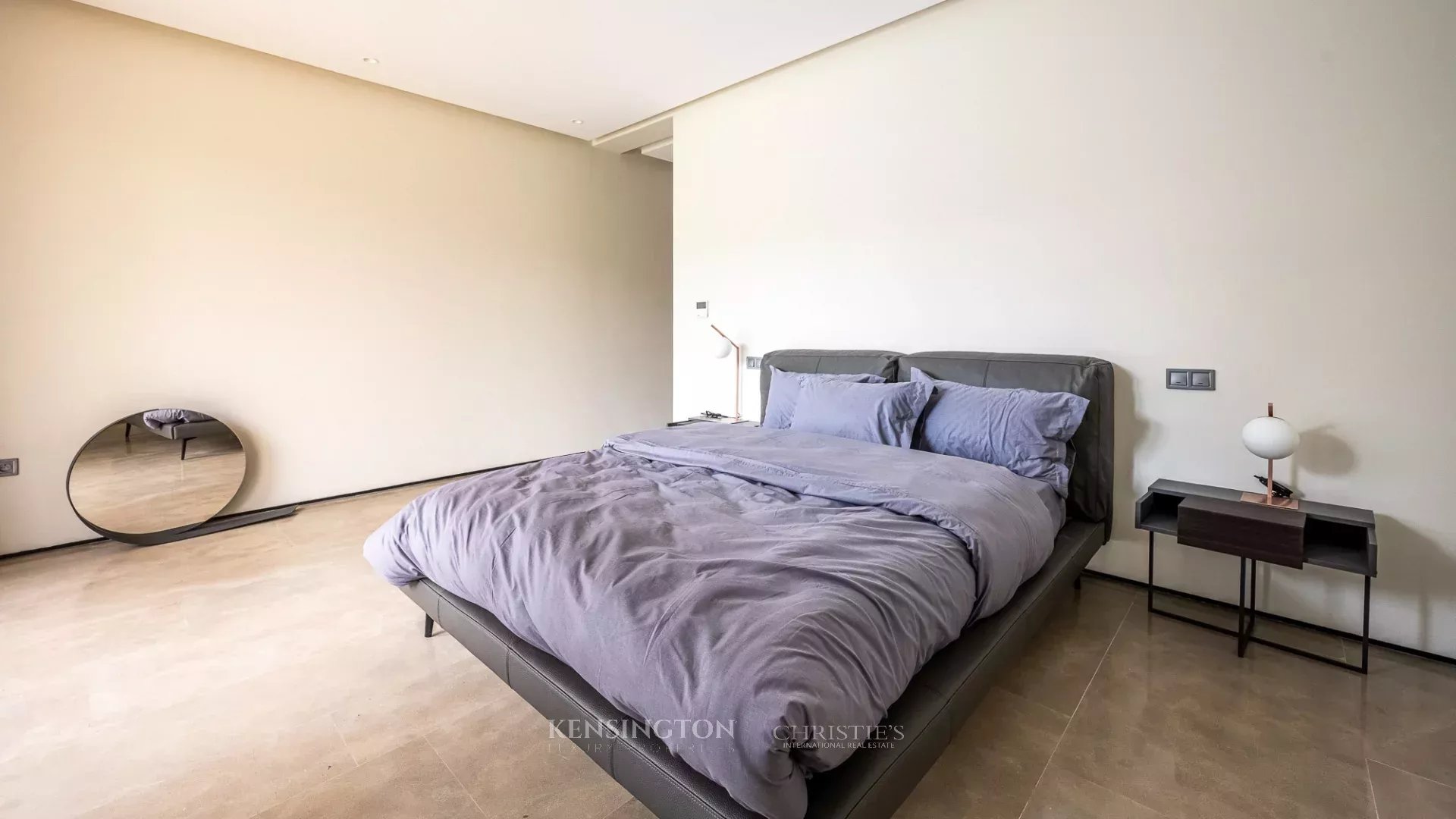 5 Bedroom Villa/Townhouse's Image 12