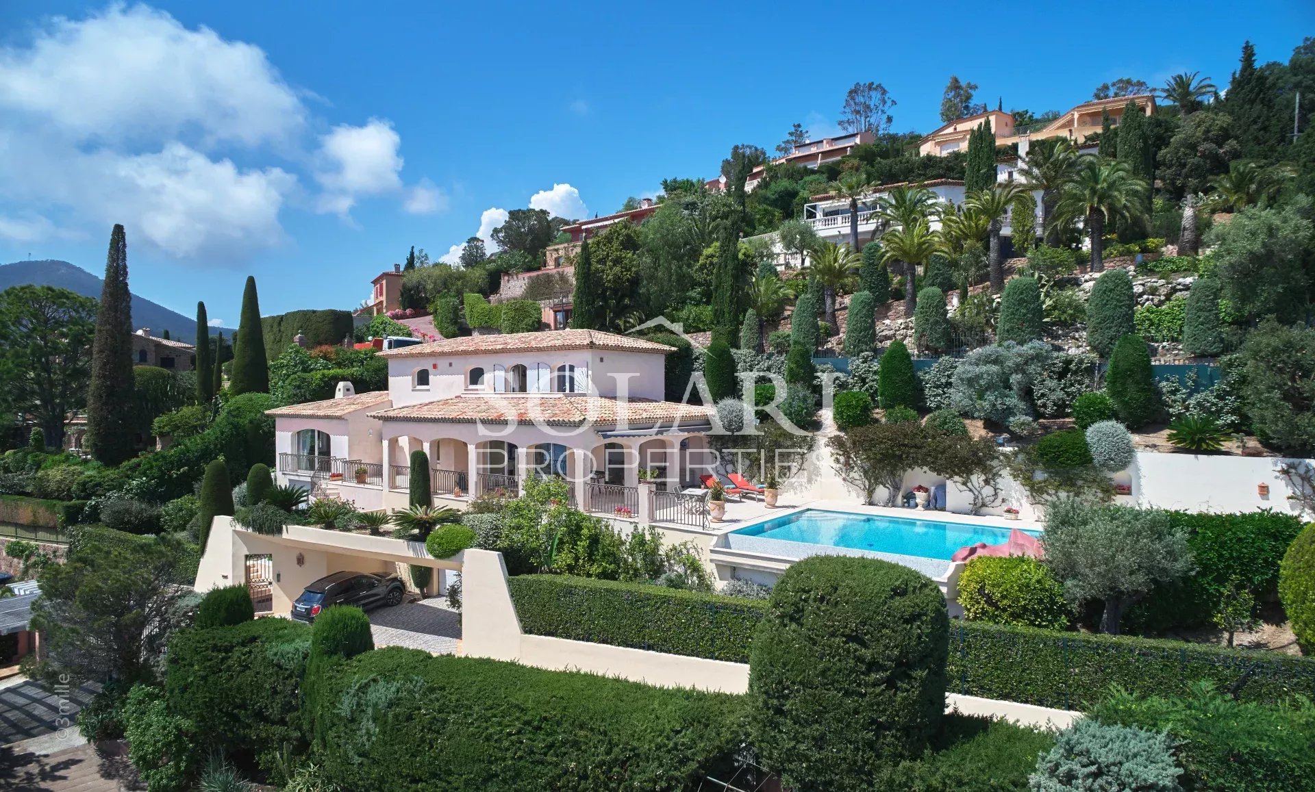 Villa with pool in Theoule