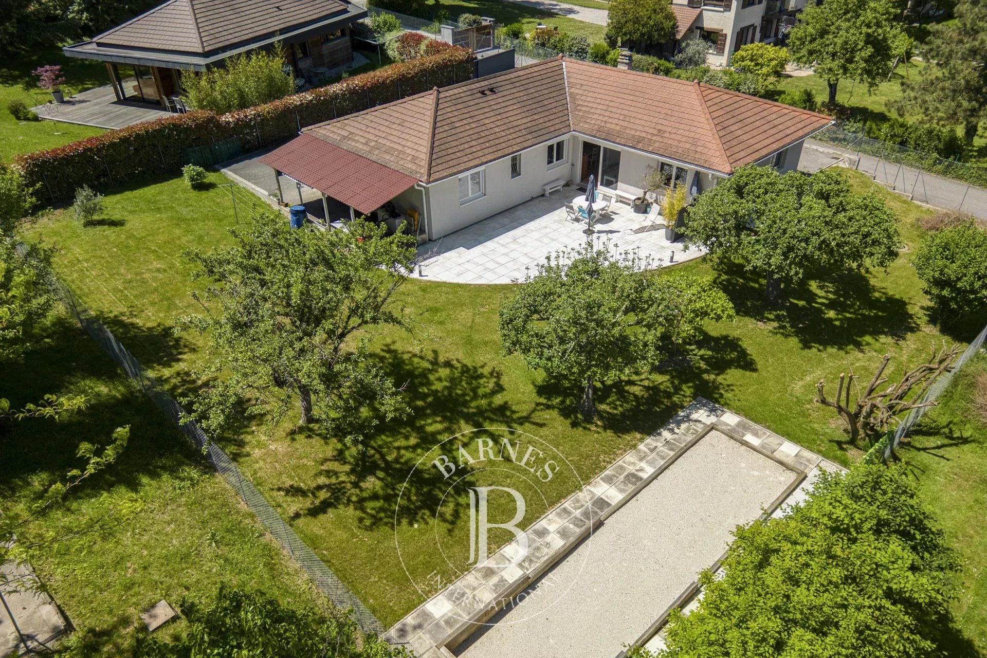 BARNES GENEVOIS - NEYDENS - MAISON DE PLAIN-PIED
