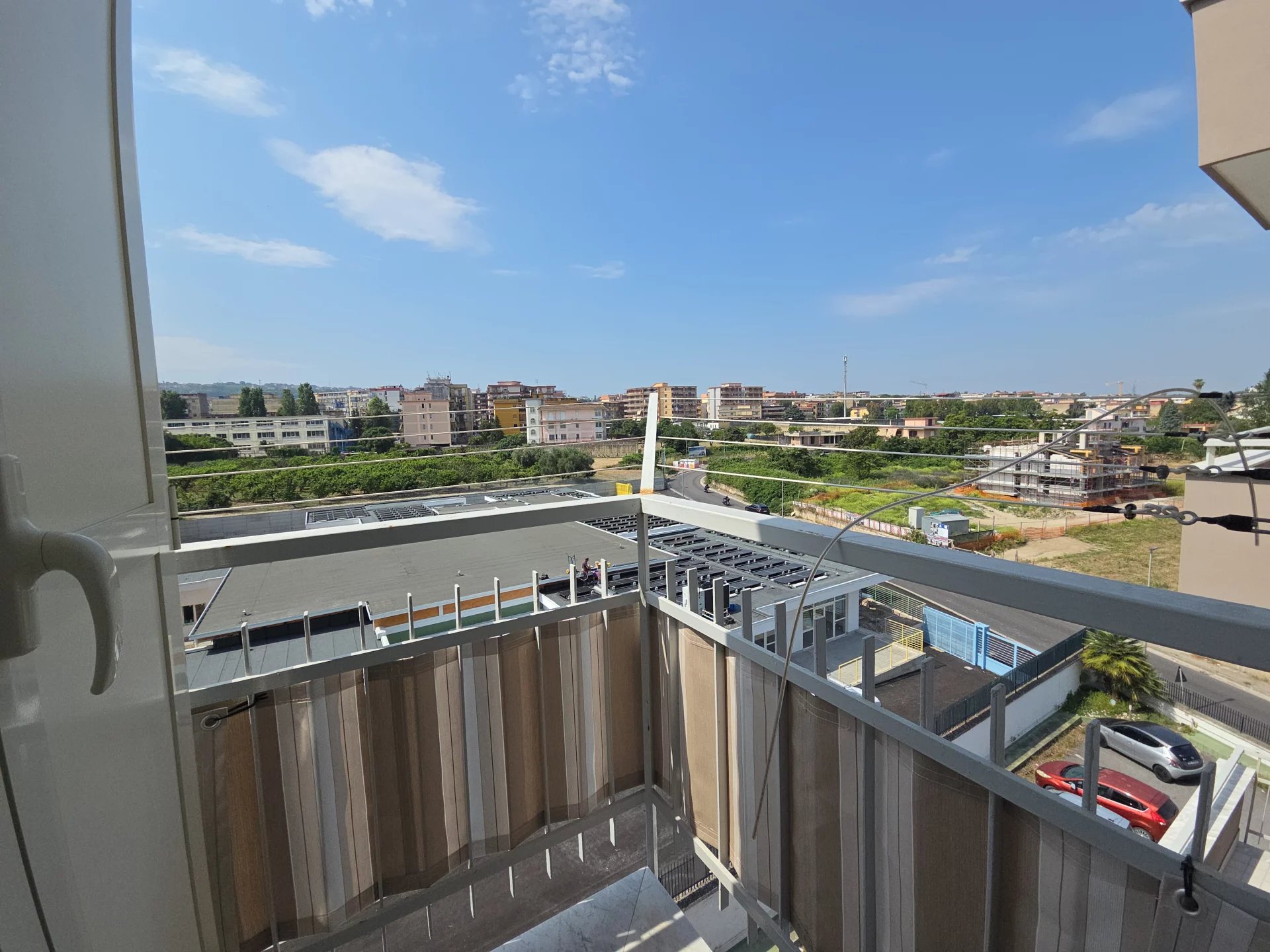 Quadrilocale Ristrutturato "Calvizzano" – Parco Deborah