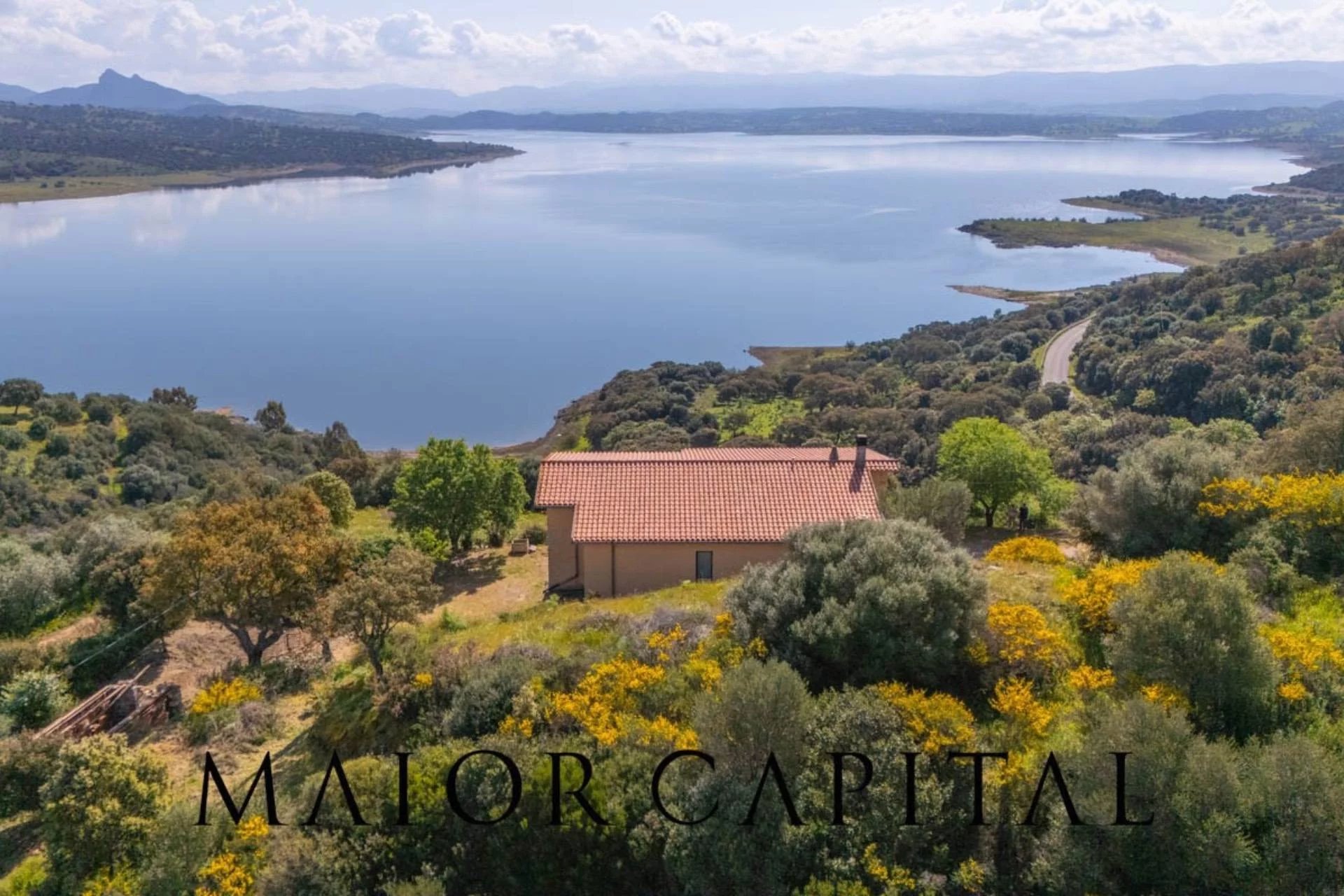 Lago Coghinas | Villa irripetibile con vista mozzafiato sul Lago Coghinas