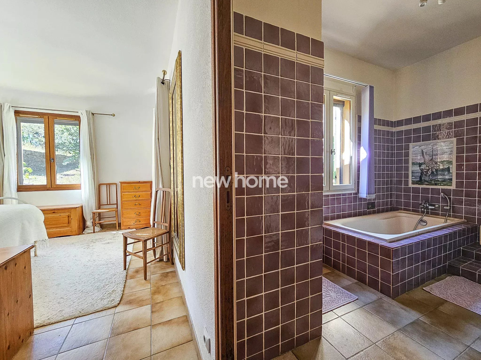 Havre de paix au cur de la nature avec vaste terrain arboré