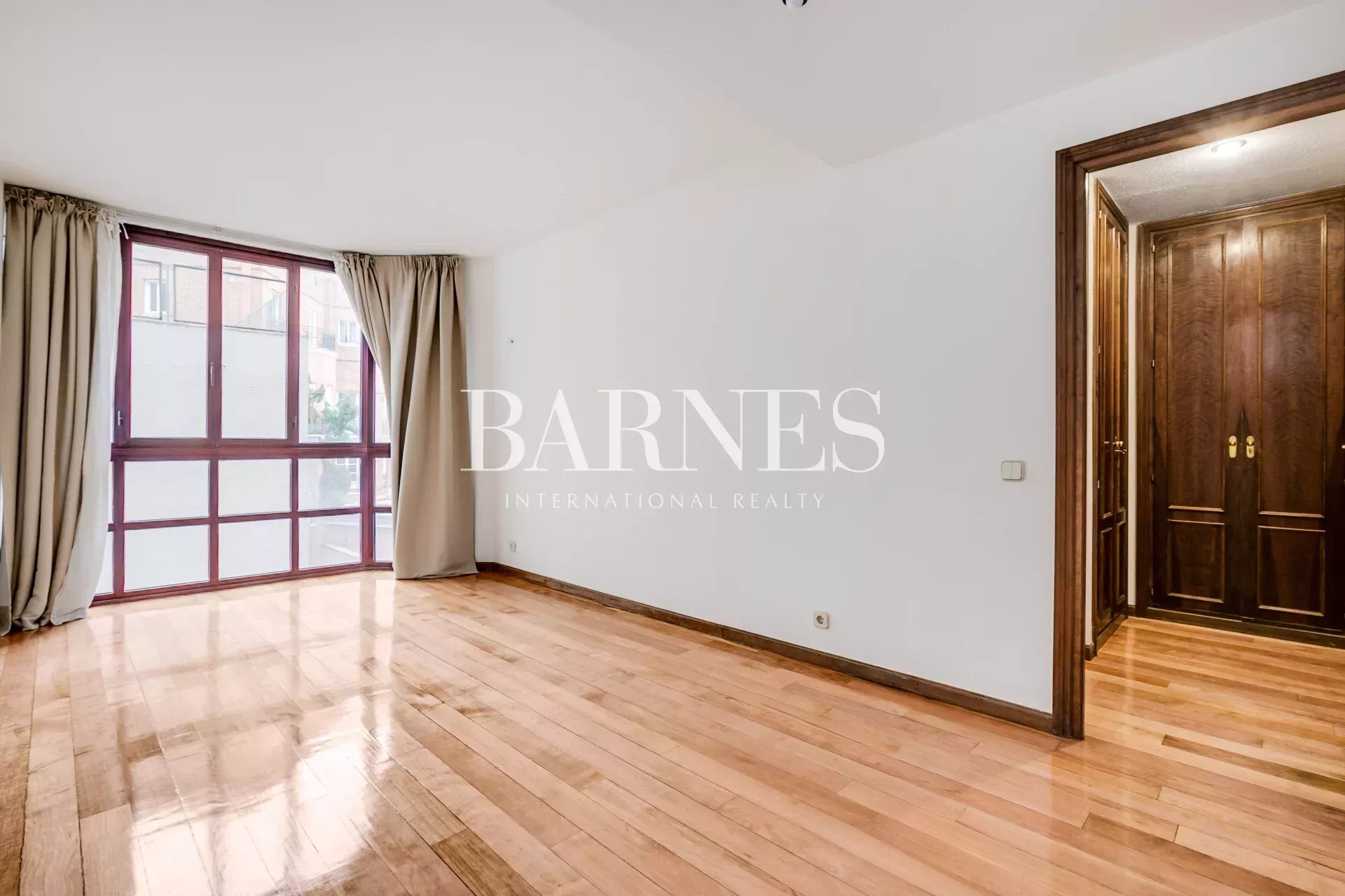 Daire Madrid - picture 4