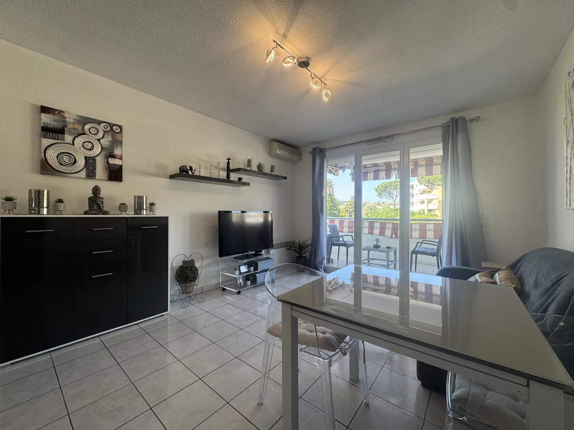 CANNES - LIMITE CANNET - Photo 4