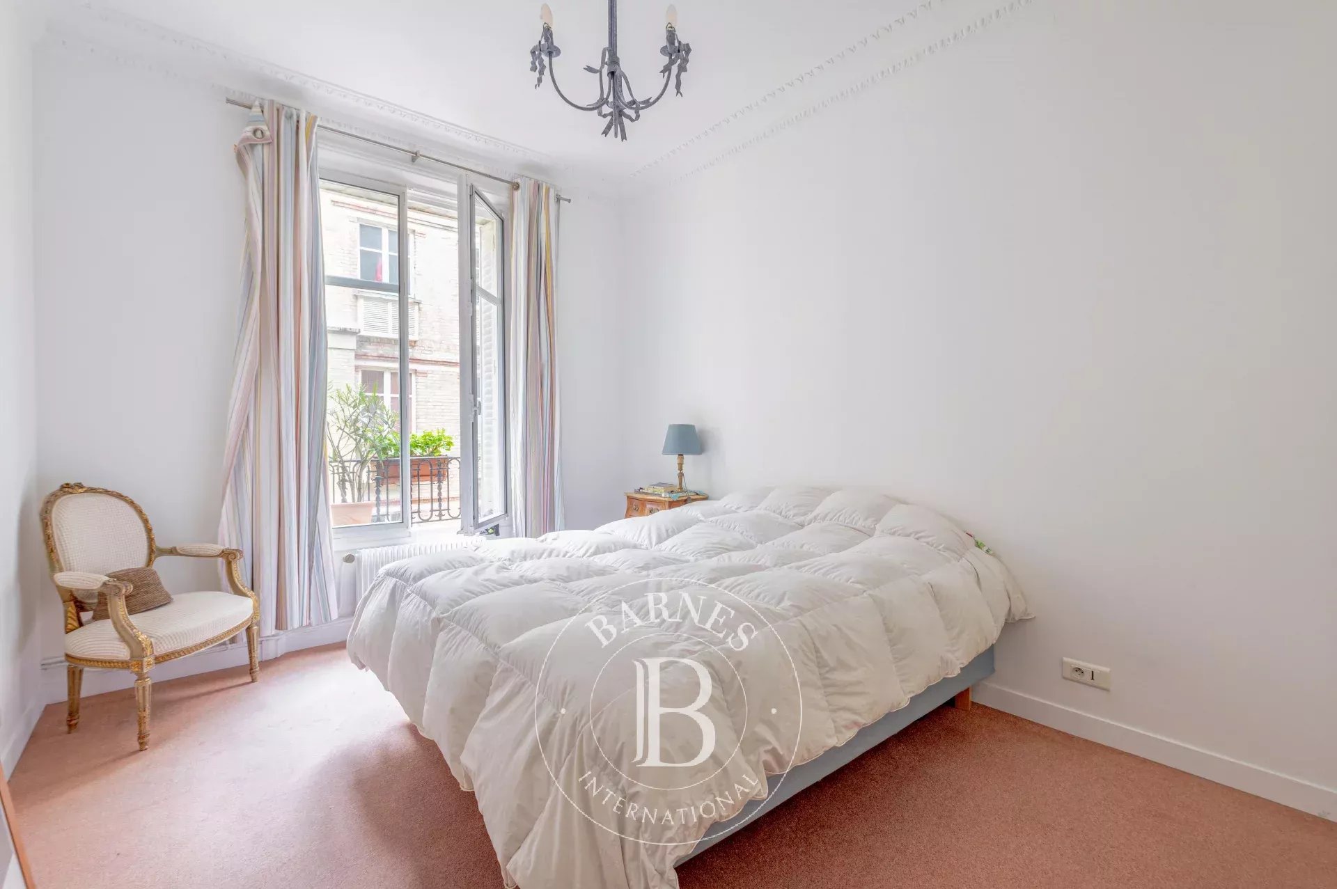 Paris  - Apartment 3 Bedrooms - picture 14